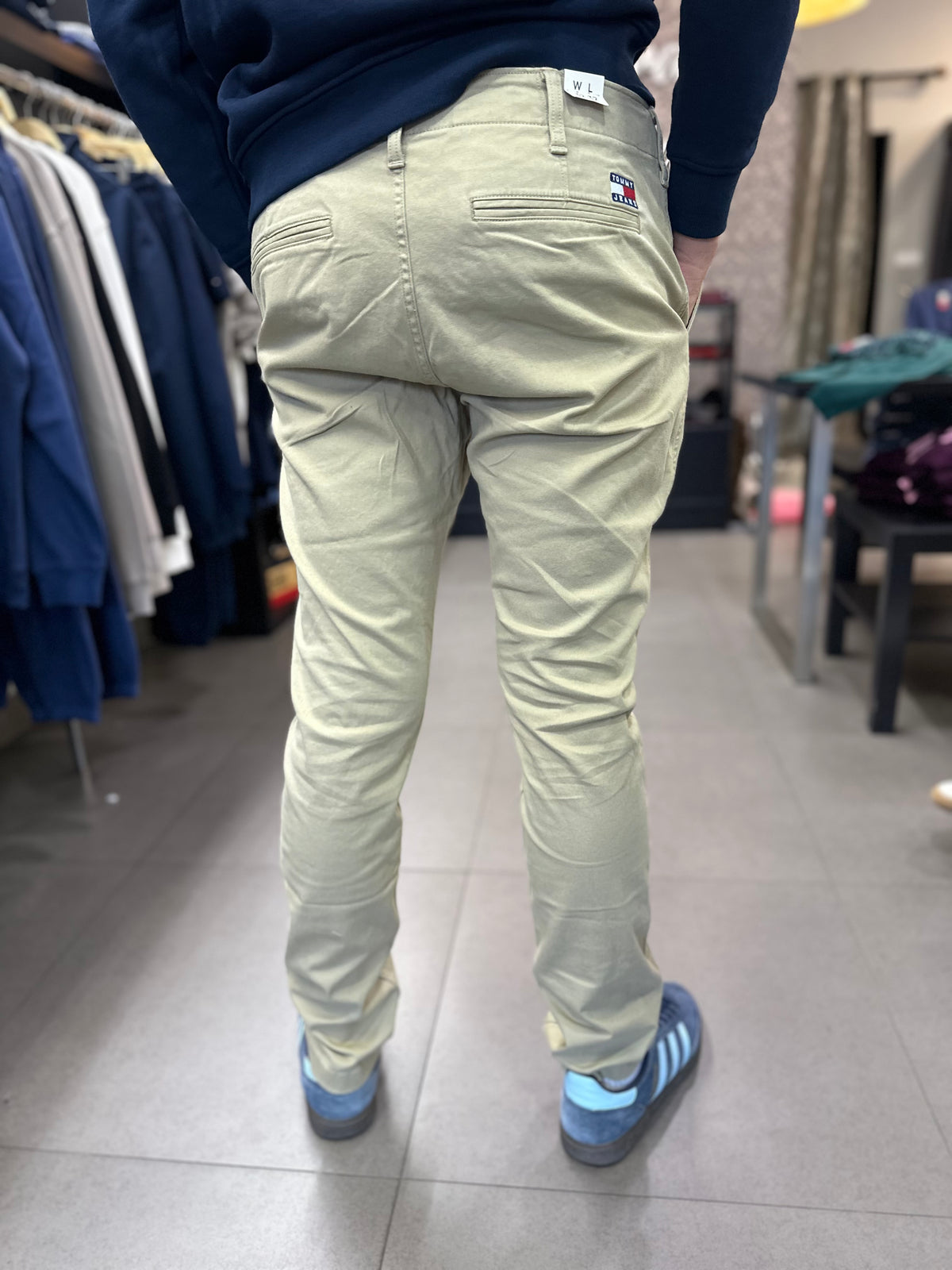 Chino Tommy beige