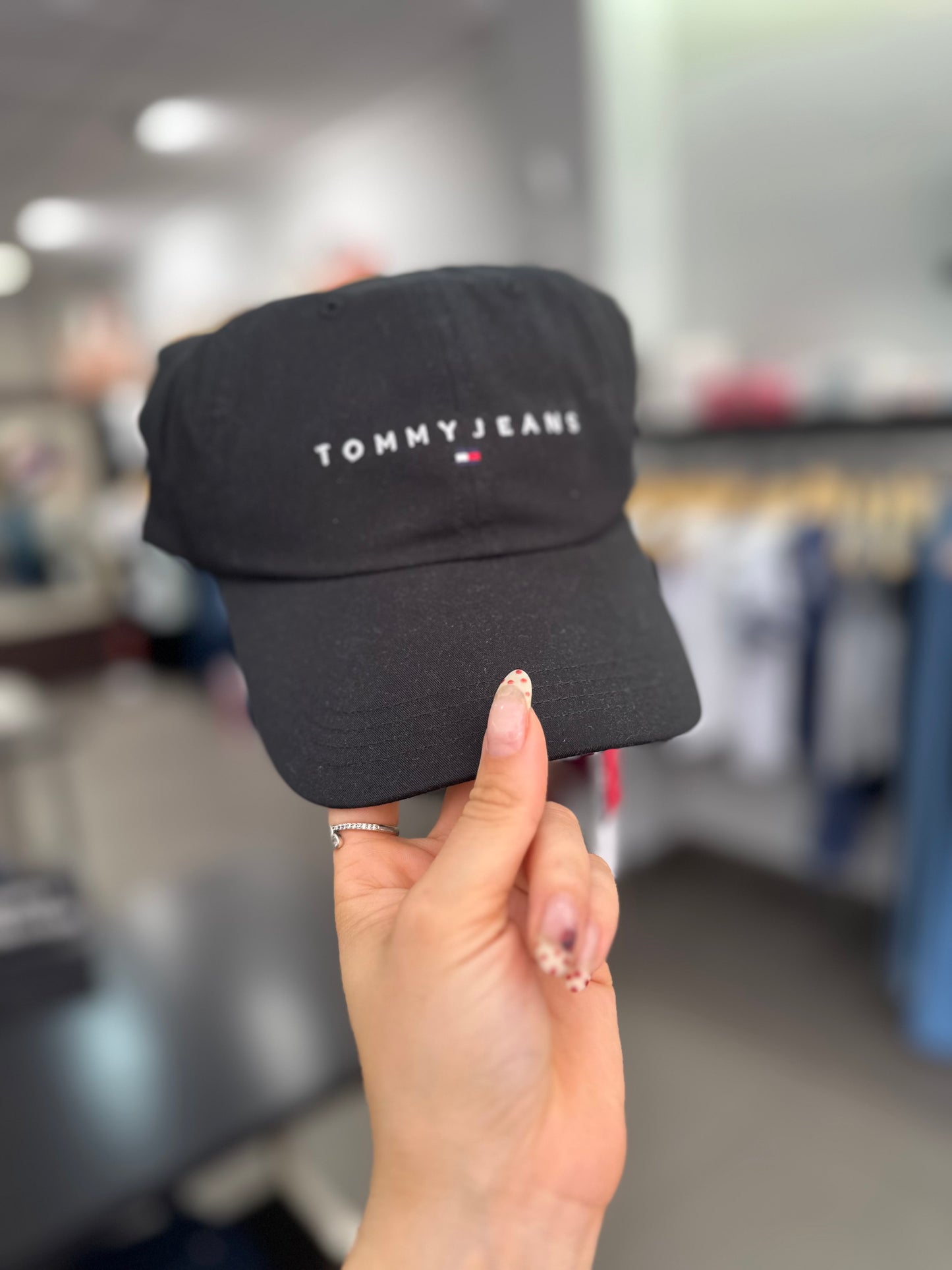 GORRA TOMMY JEANS NEGRA