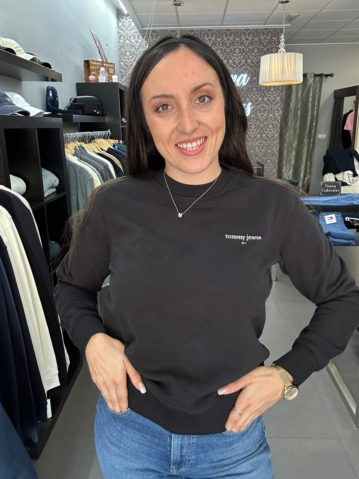 Sudadera Tommy básica negra