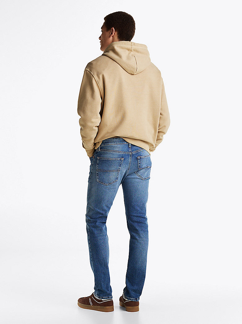 PANTALÓN TOMMY JEANS VAQUERO SCANTON SLIM AZUL LAVADO MEDIO HOMBRE