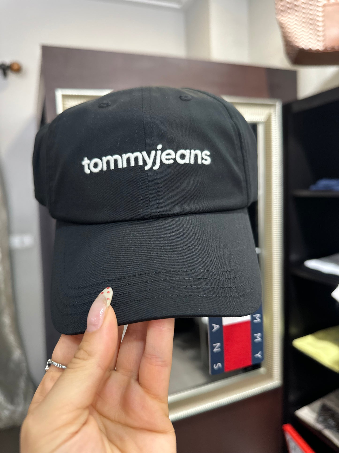 GORRA TOMMY JEANS NEGRA