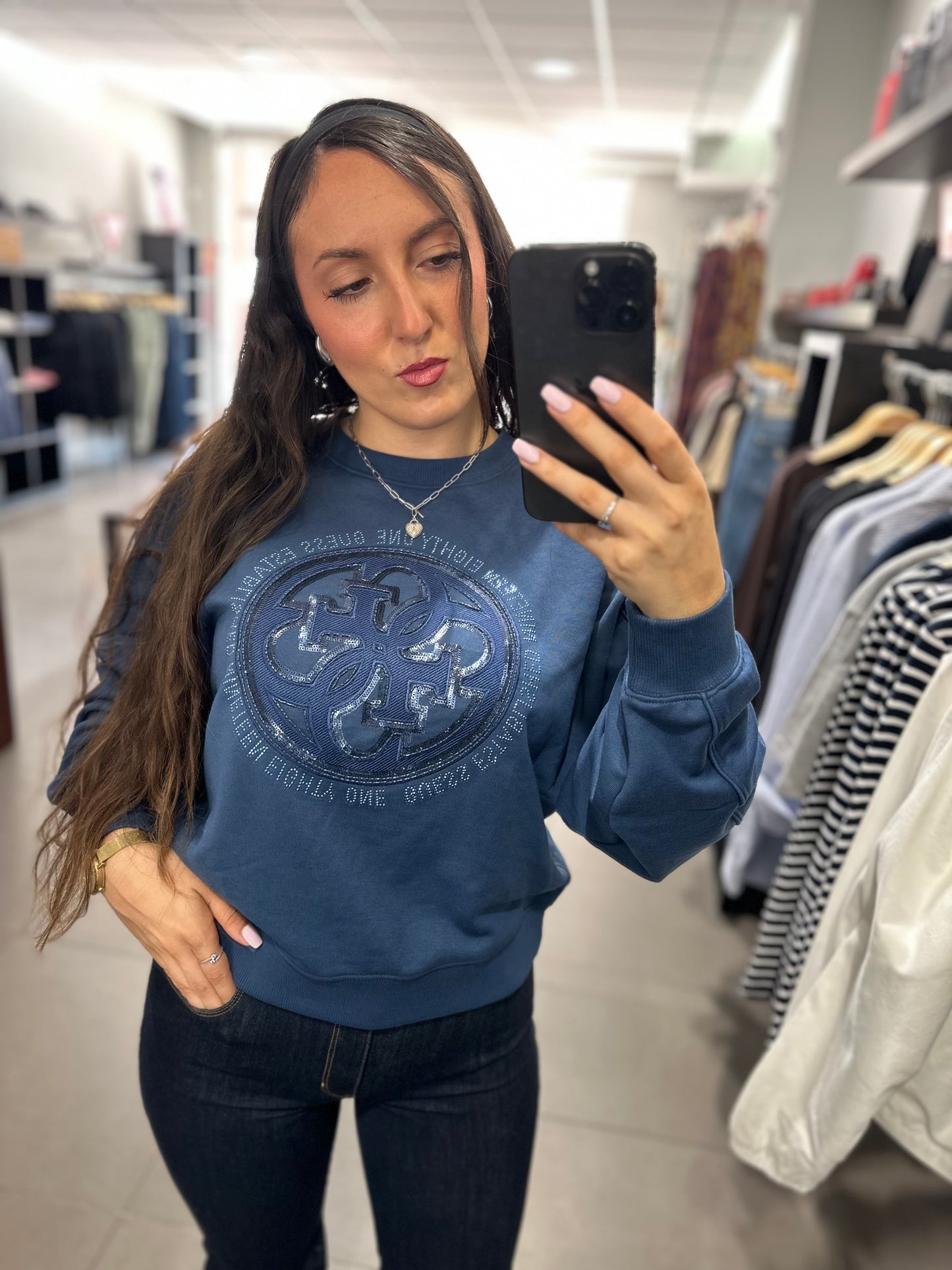 SUDADERA GUESS AZUL LOGO 4G LENTEJUELAS