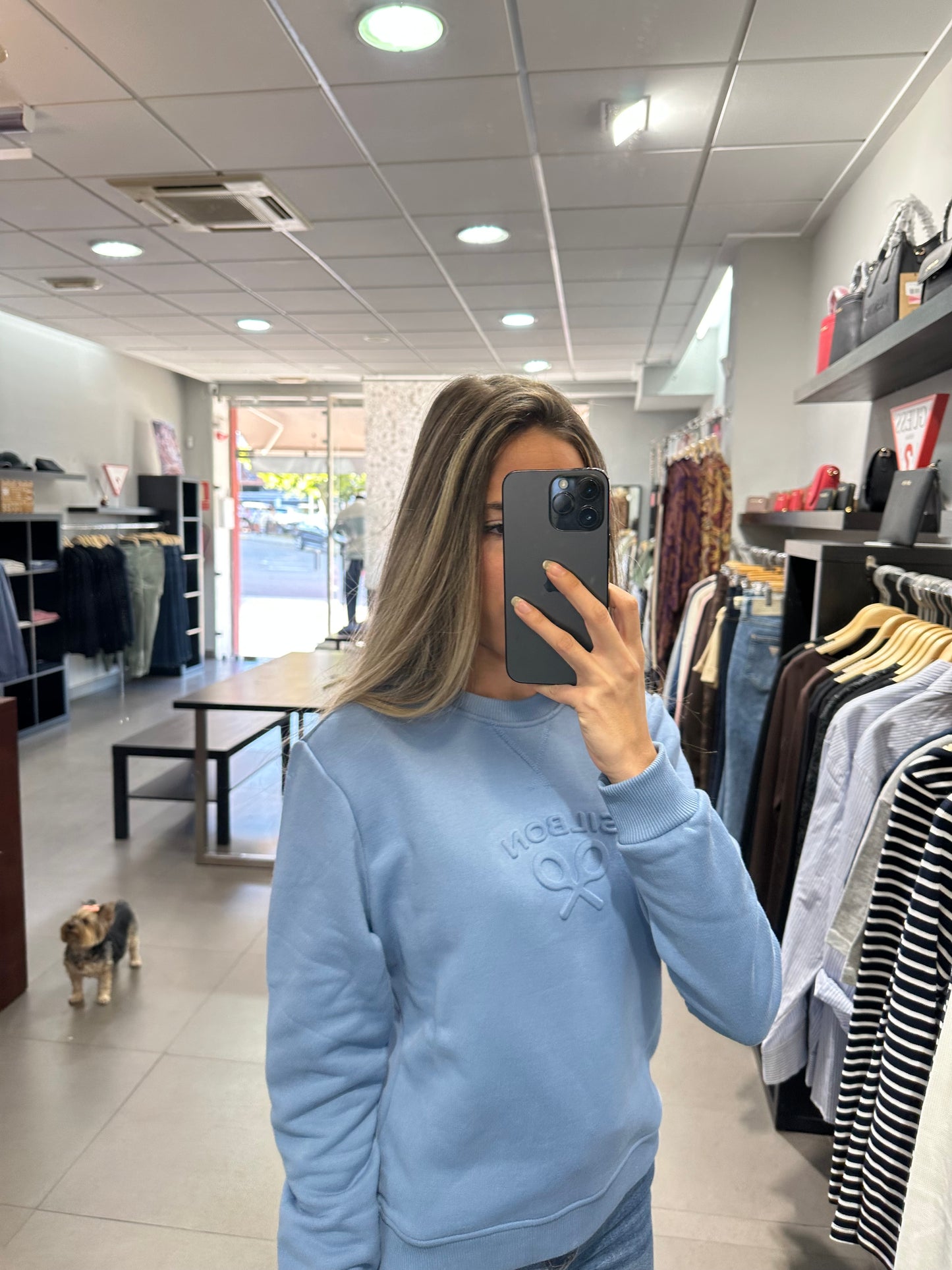 SUDADERA SILBON AZUL LOGO BORDADO
