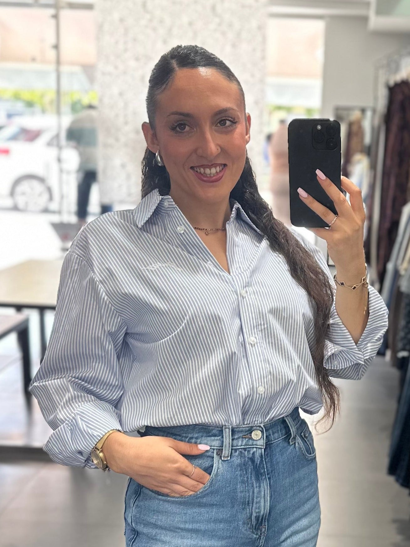 CAMISA GUESS OVERSICE RALLAS AZUL Y BLANCO CON LOGO BORDADO