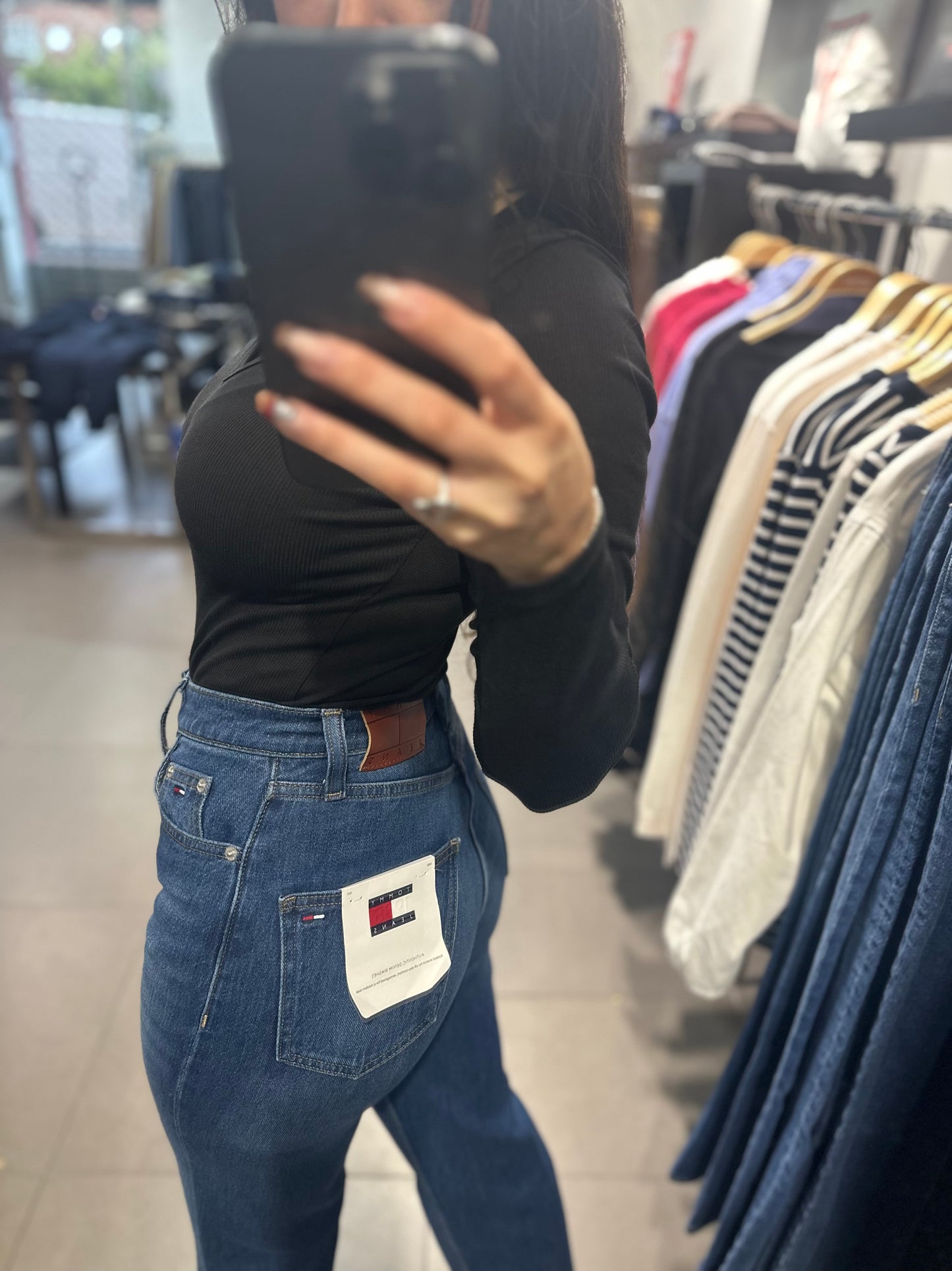 VAQUEROS TOMMY JEANS RECTOS