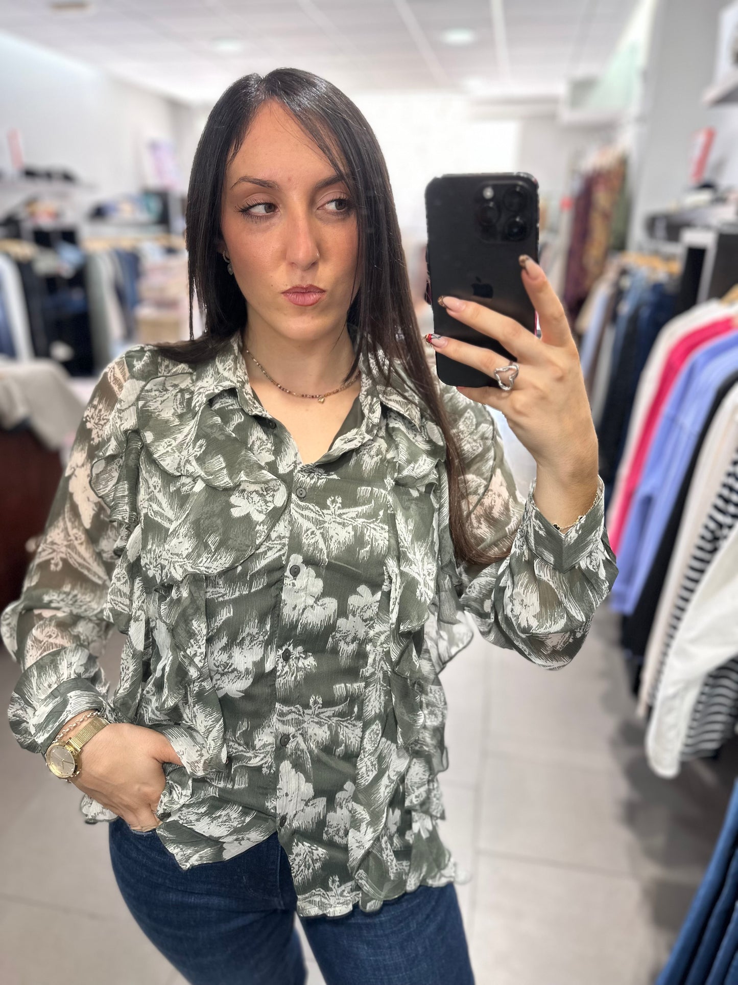 Camisa Tiffosi flores verde volante