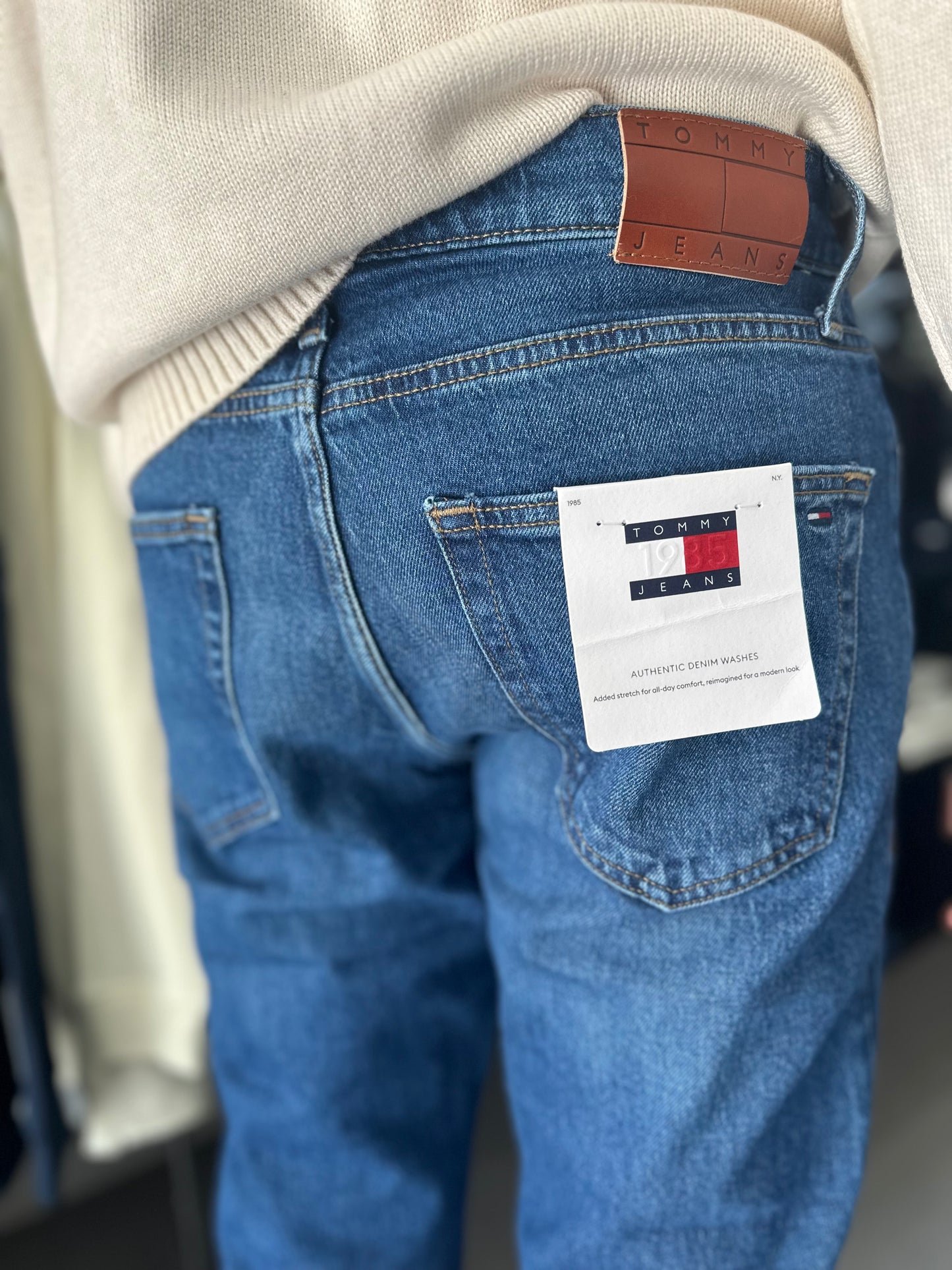 VAQUERO TOMMY JEANS RECTO HOMBRE