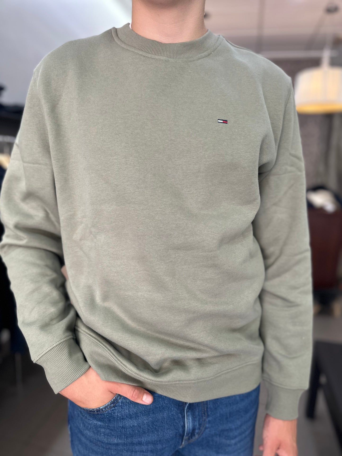 SUDADERA TOMMY JEANS VERDE BÁSICA