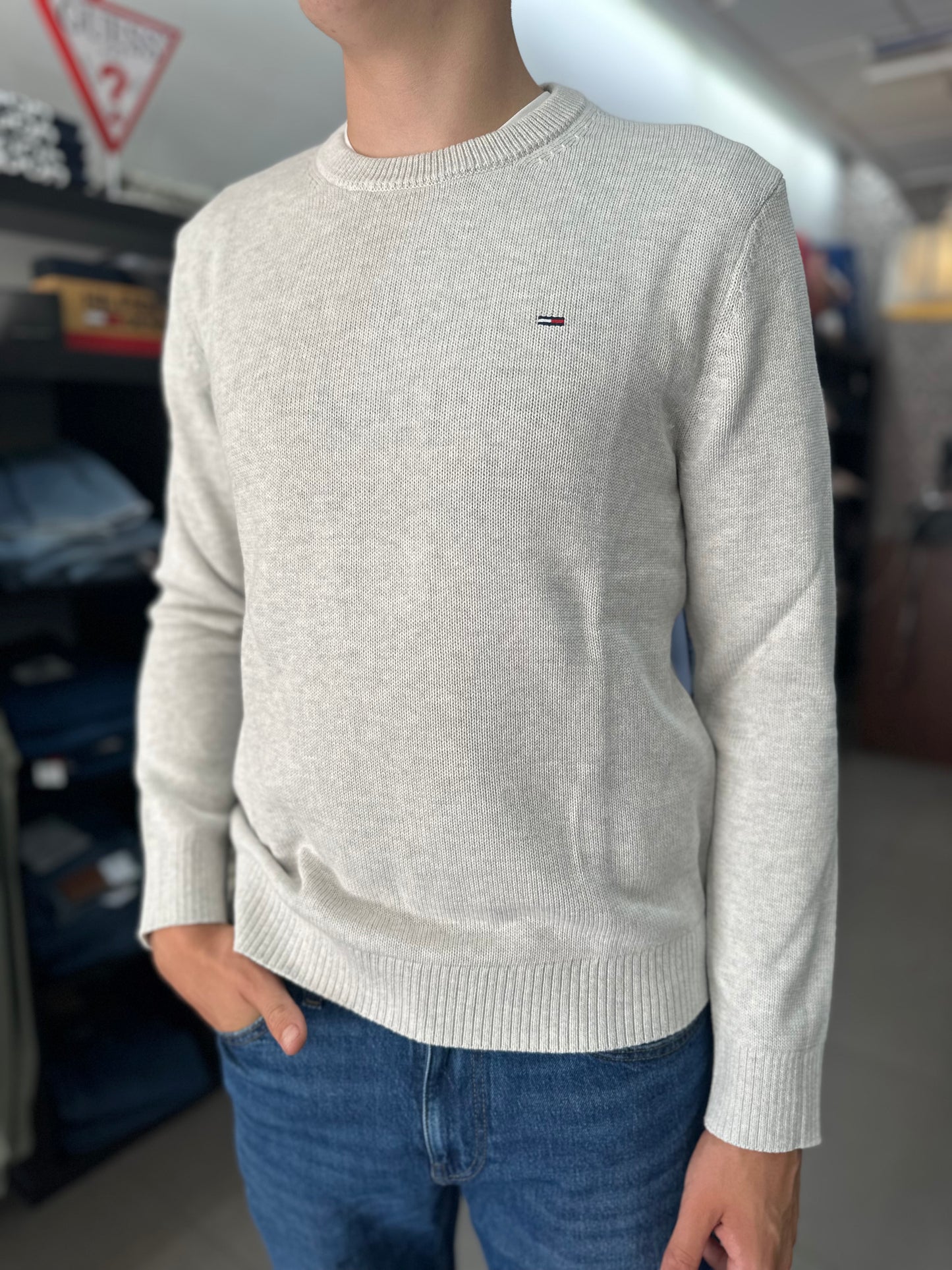 JERSEY TOMMY JEANS GRIS
