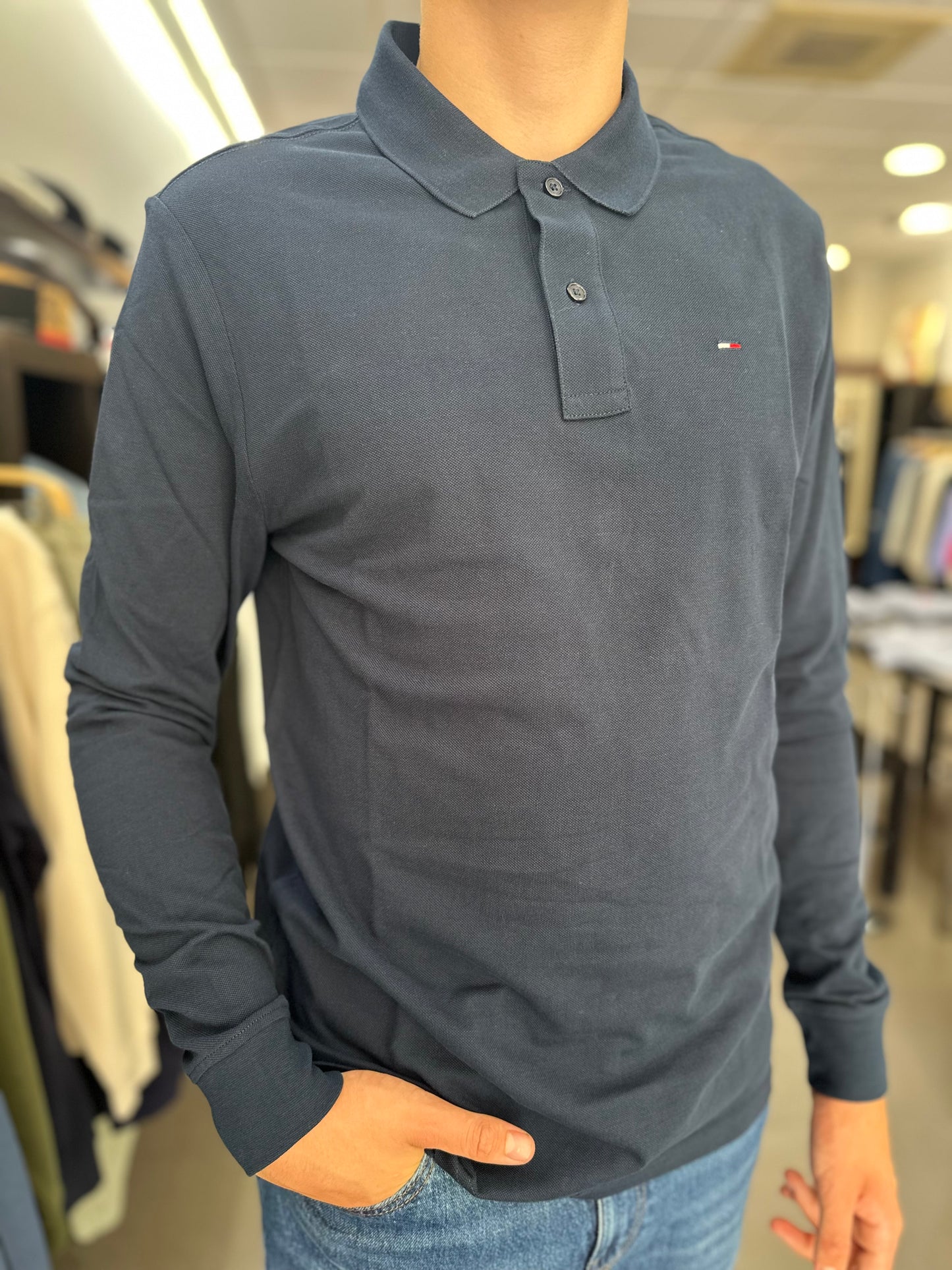 POLO TOMMY JEANS MANGA LARGA AZUL MARINO