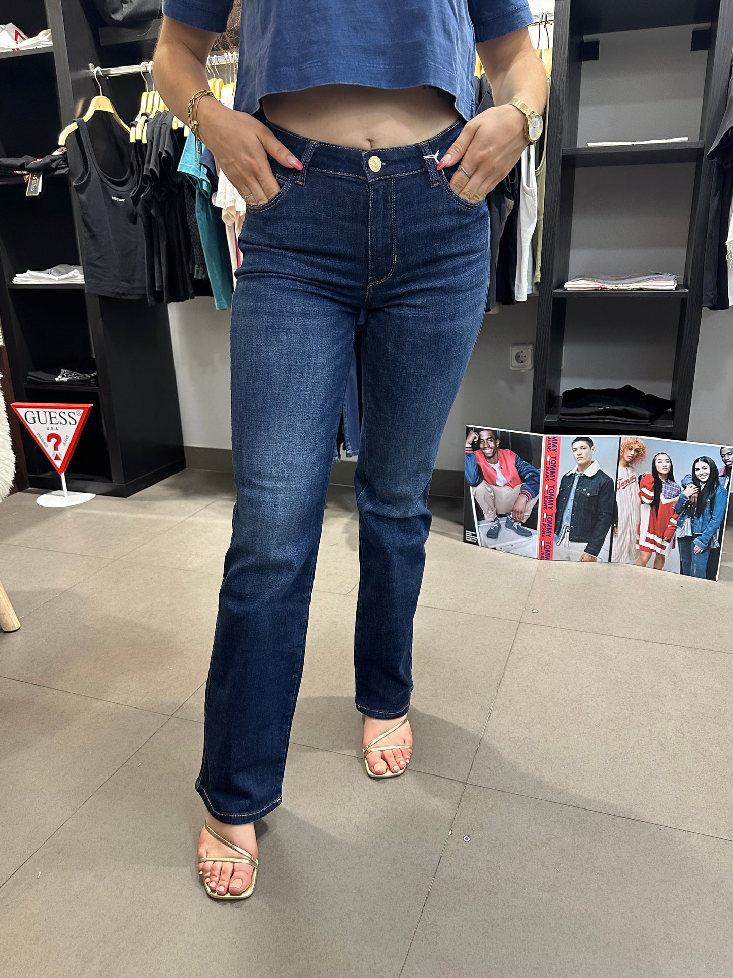 Vaquero Guess sexy straight rectos