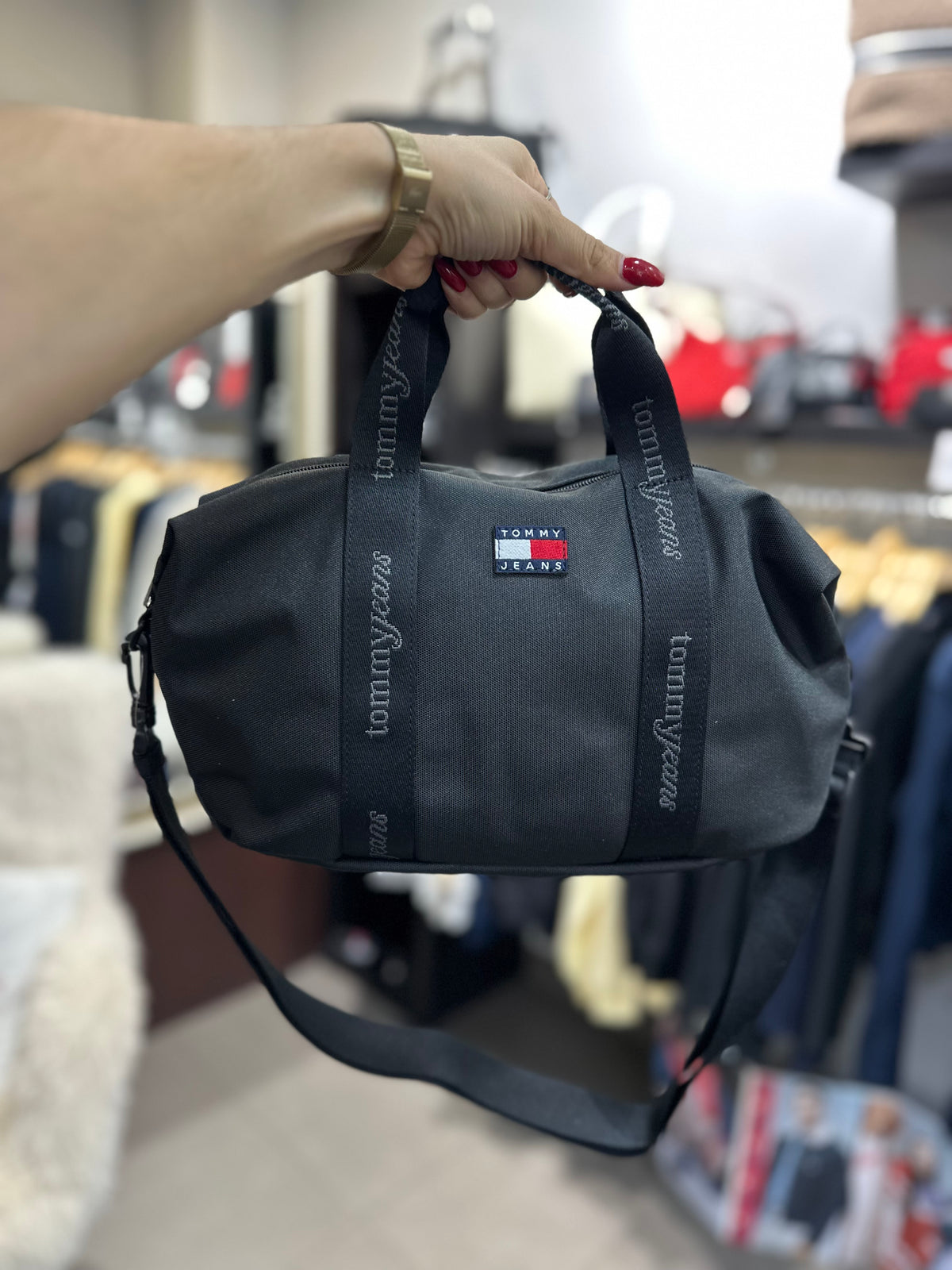 Bolso Tommy negro Nylon bandolera