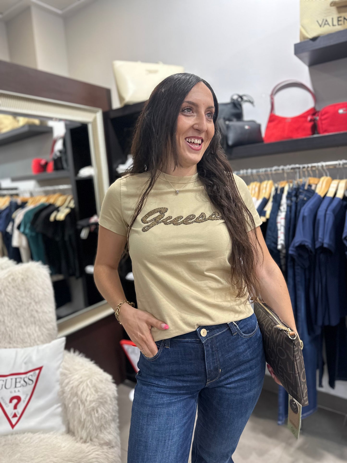 Camiseta Guess camel logo brillo