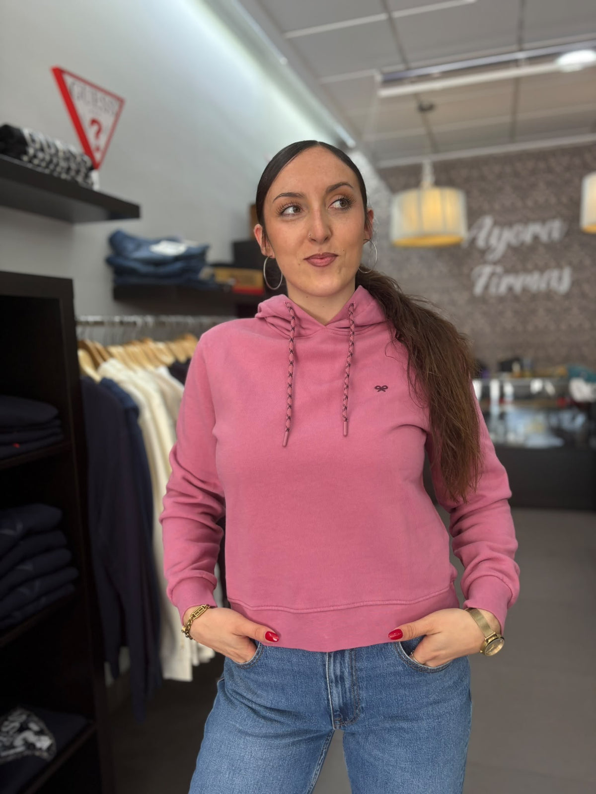 Sudadera Silbon rebel rosa con capucha y logo en la espalda