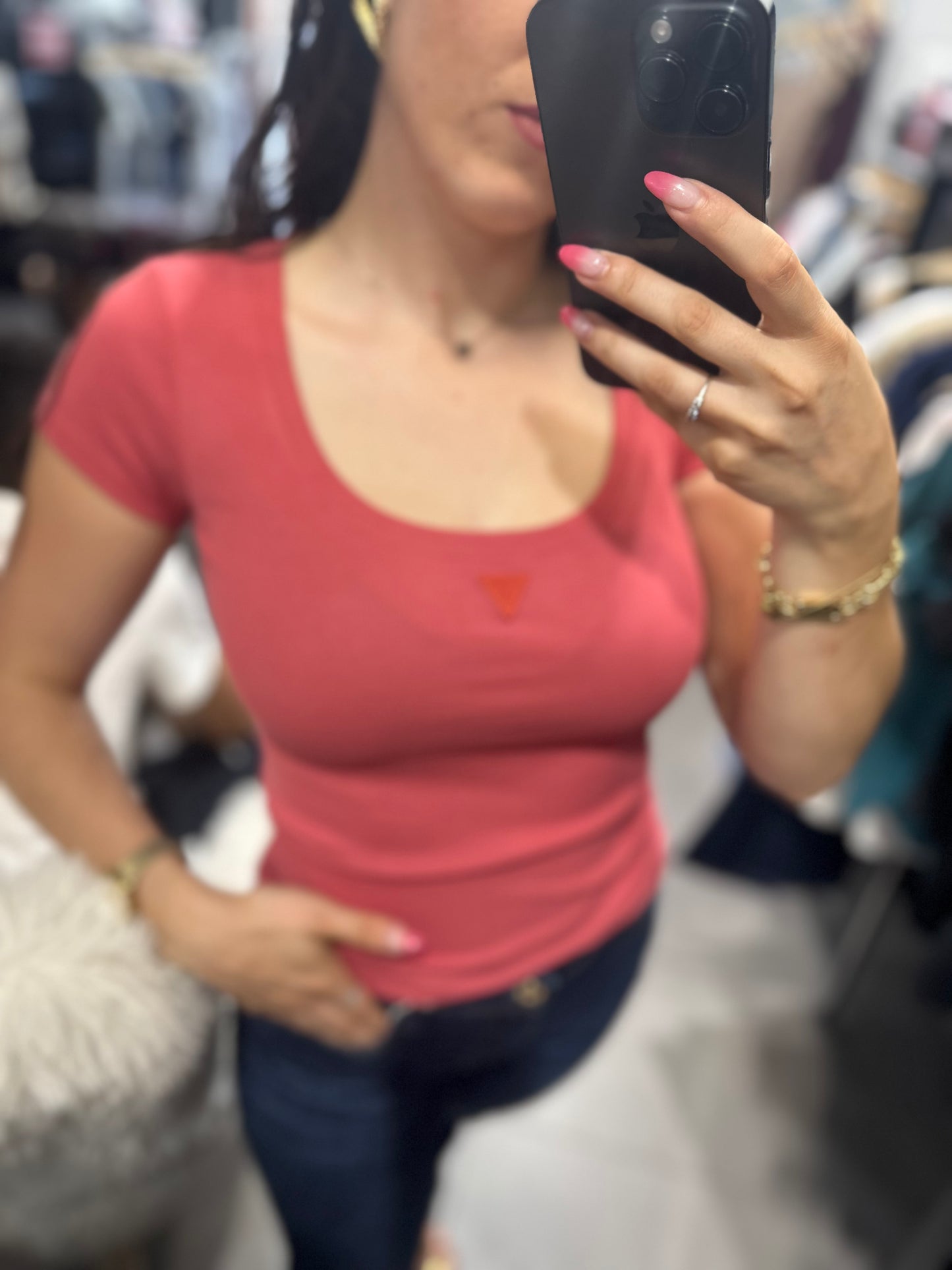 Camiseta Guess canalé coral