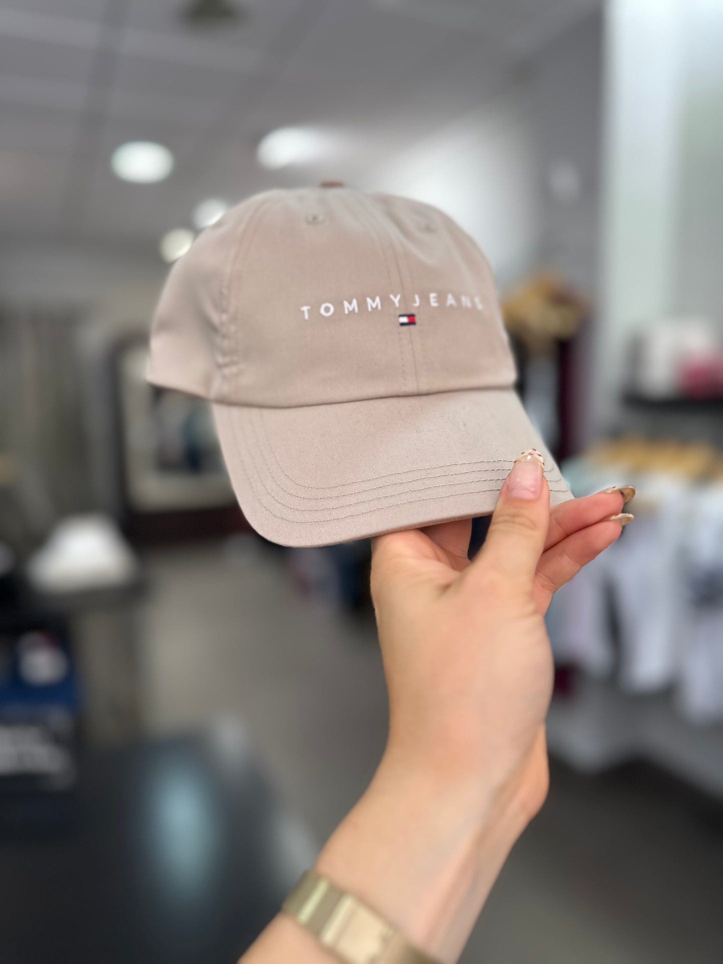 GORRA TOMMY JEANS BEIGE