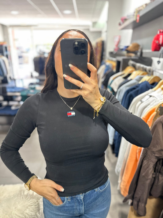 Camiseta Tommy manga larga canalé negra