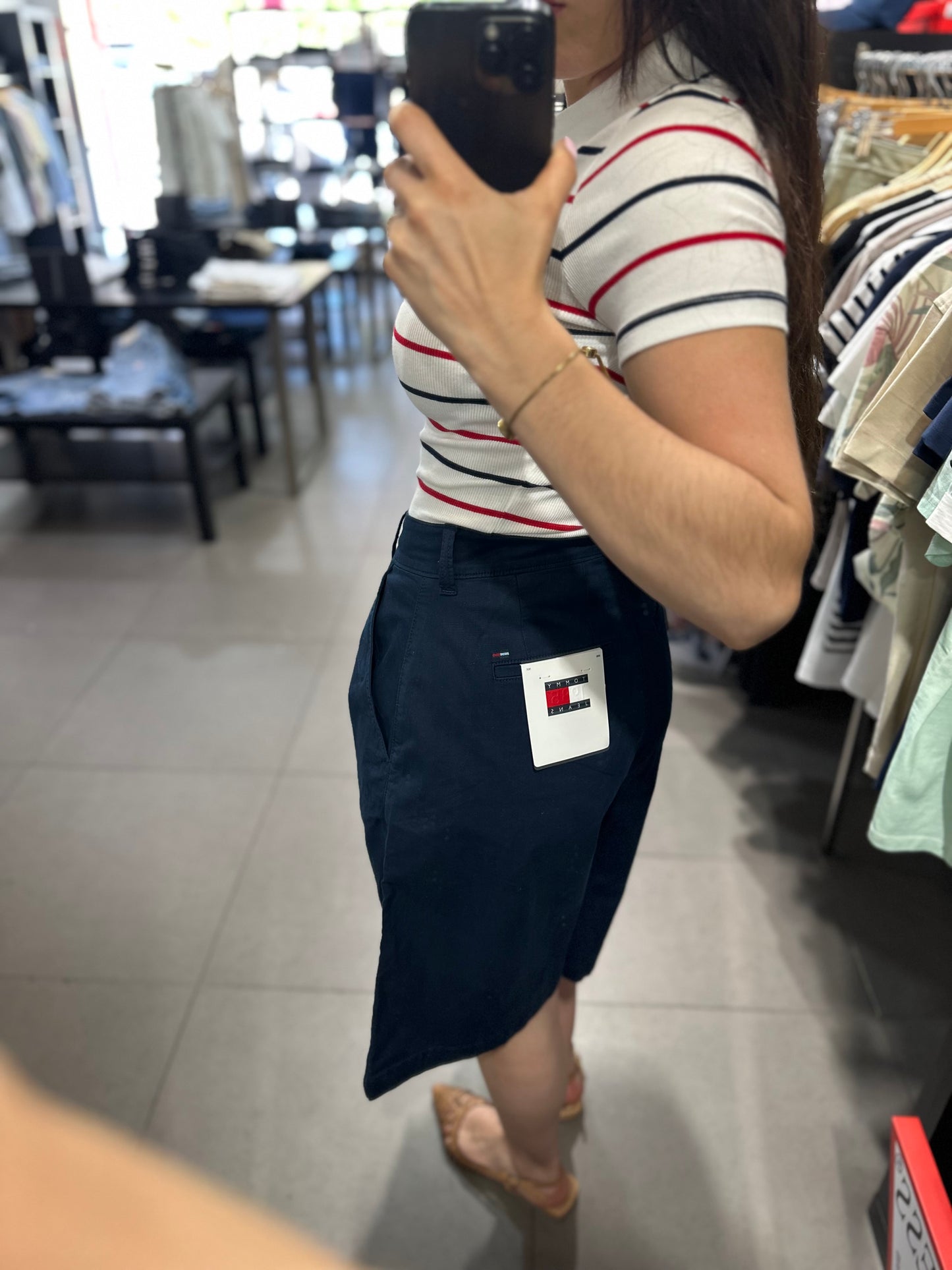 Bermuda Tommy chino azul marino