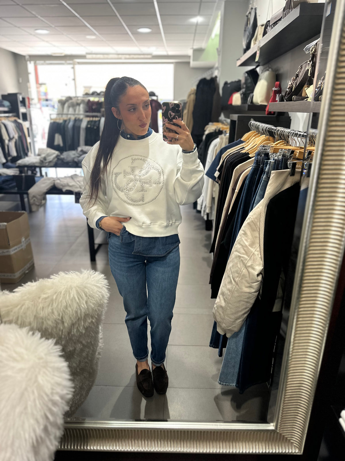 Sudadera Guess 4g brillo blanca