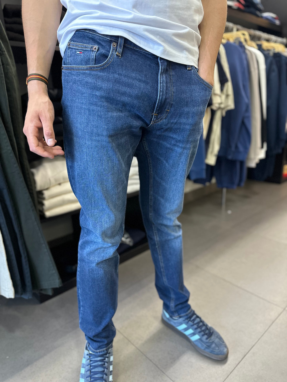Vaquero Tommy Scantom azul oscuro