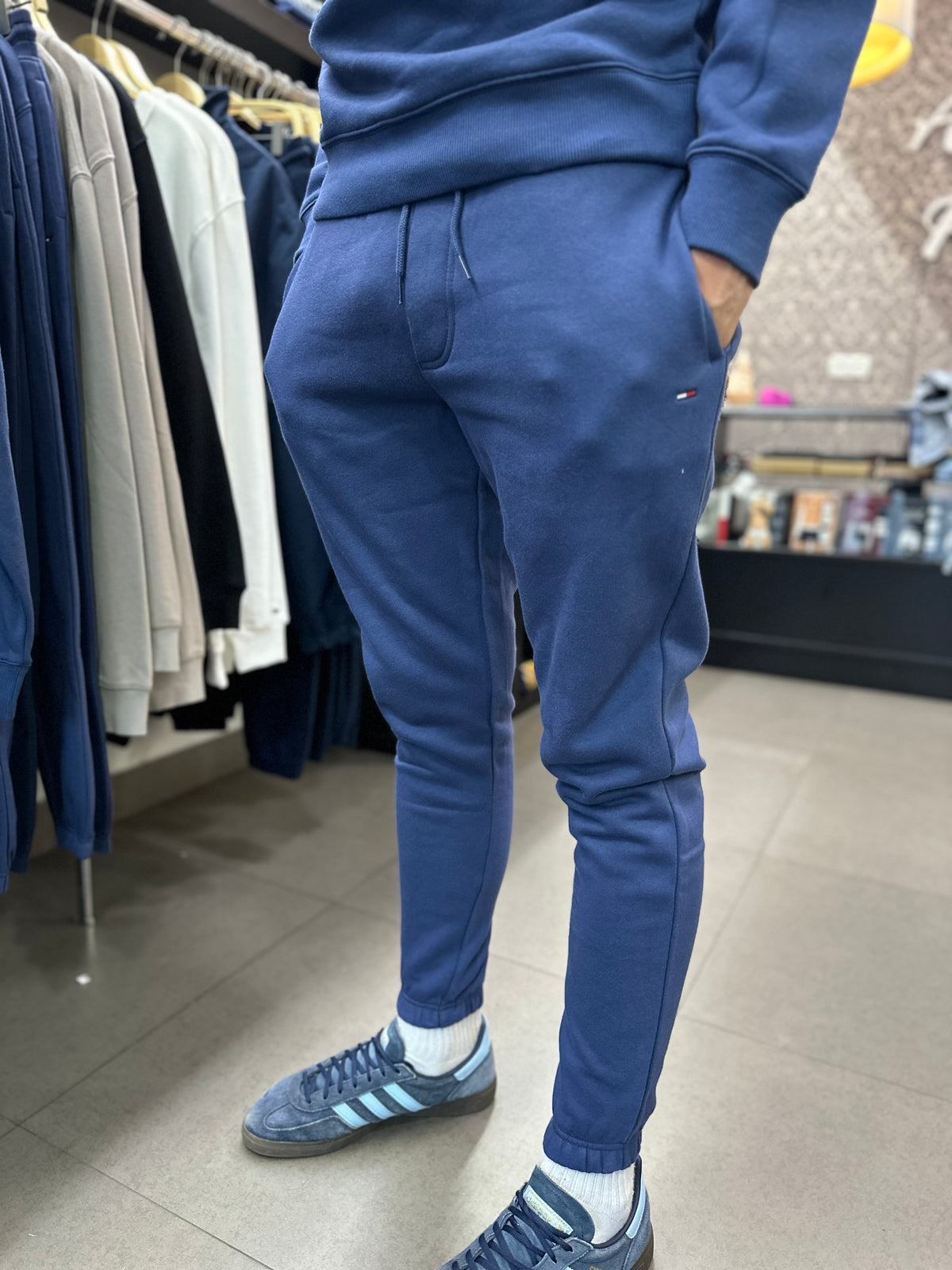 Chándal Tommy azul índigo