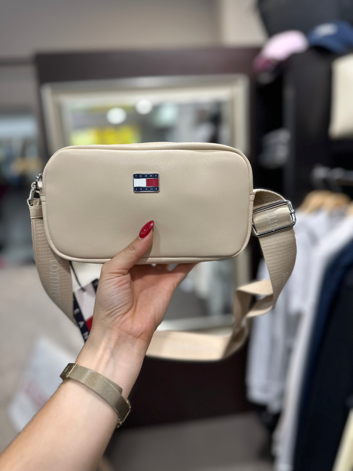 Bolso Tommy bandolera beige