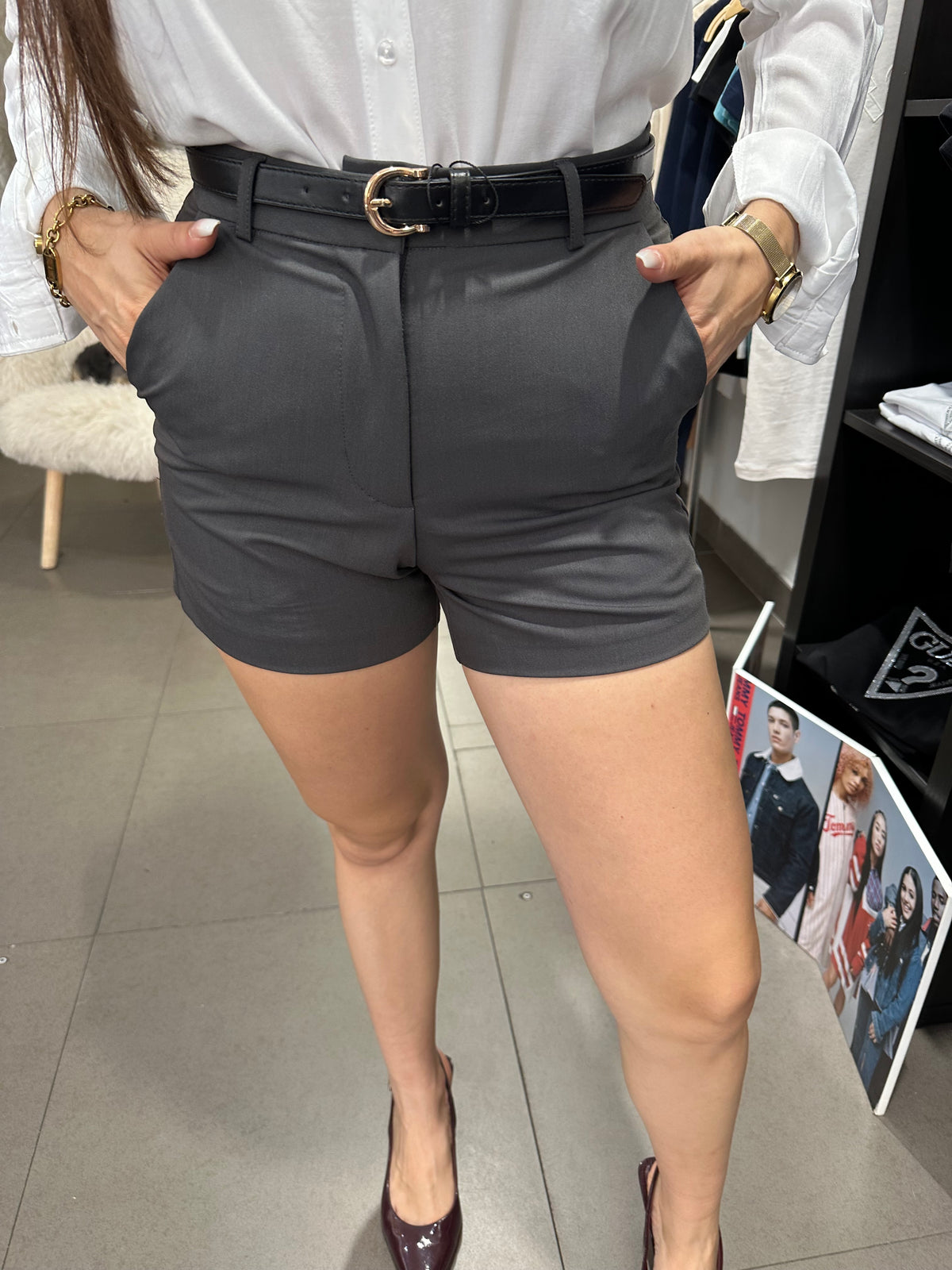 Pantalón Tiffosi corto chino gris