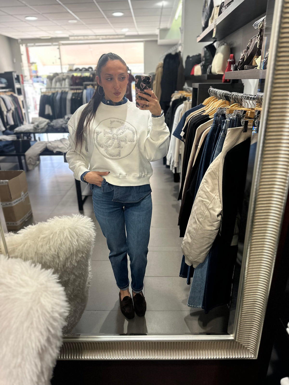 Sudadera Guess 4g brillo blanca