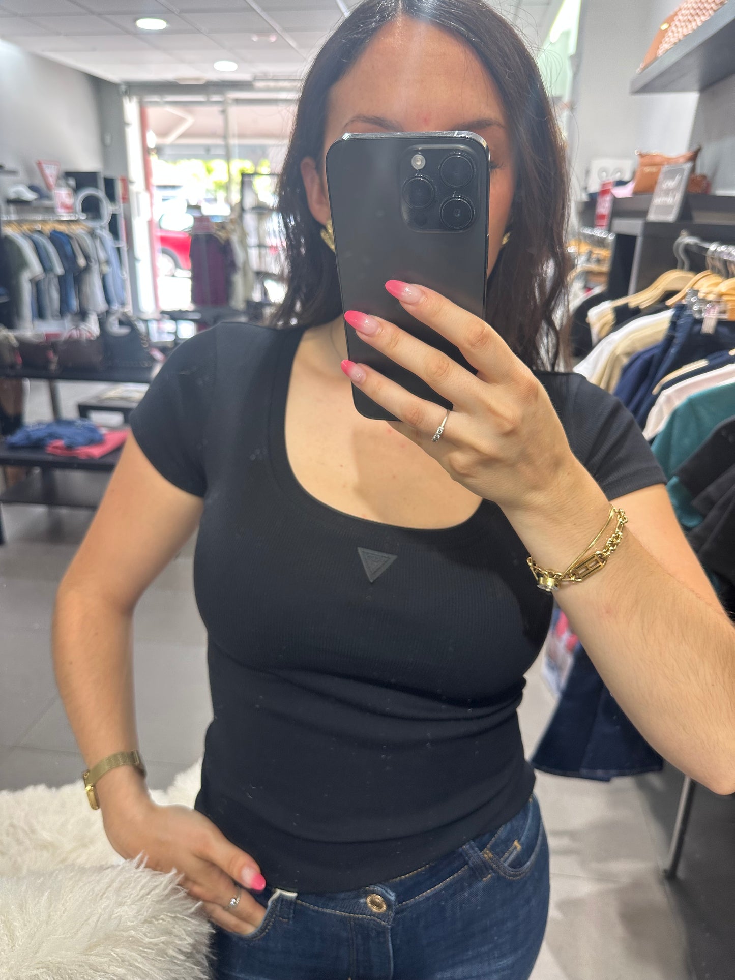 Camiseta Guess canalé negra
