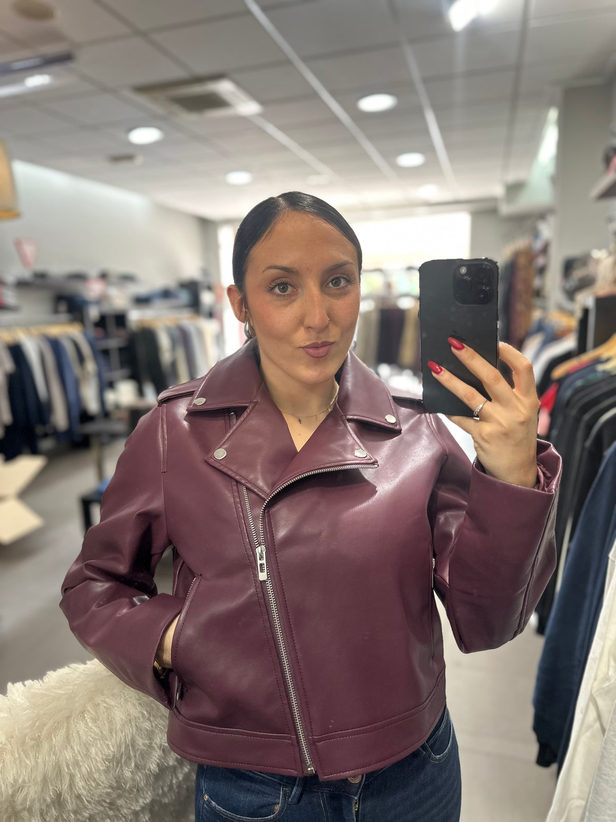Chaqueta Tiffosi cuero burdeos