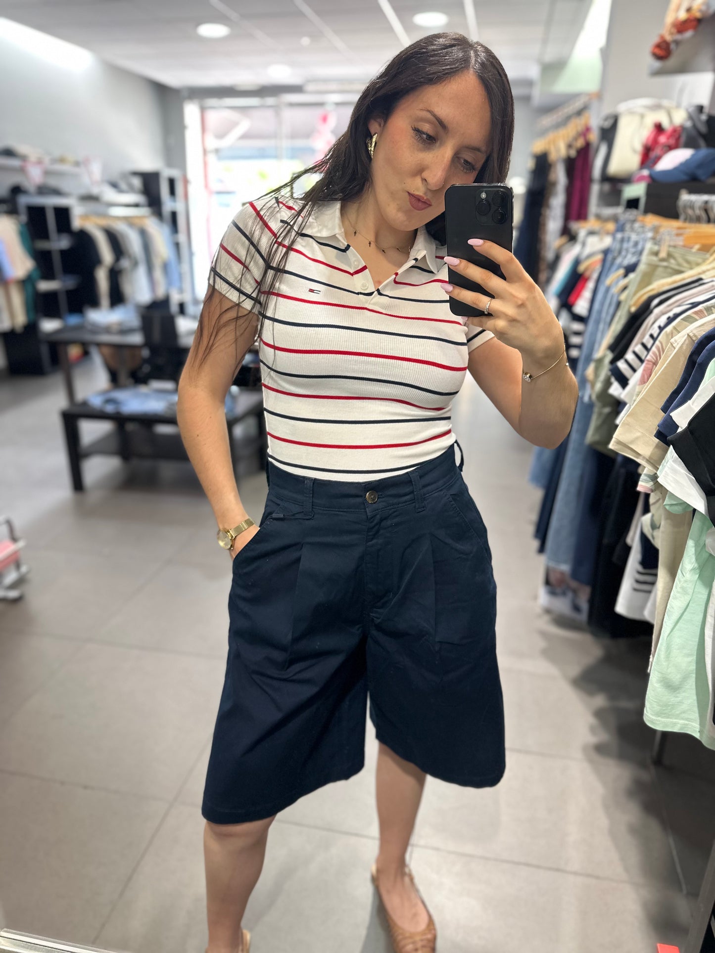 Bermuda Tommy chino azul marino