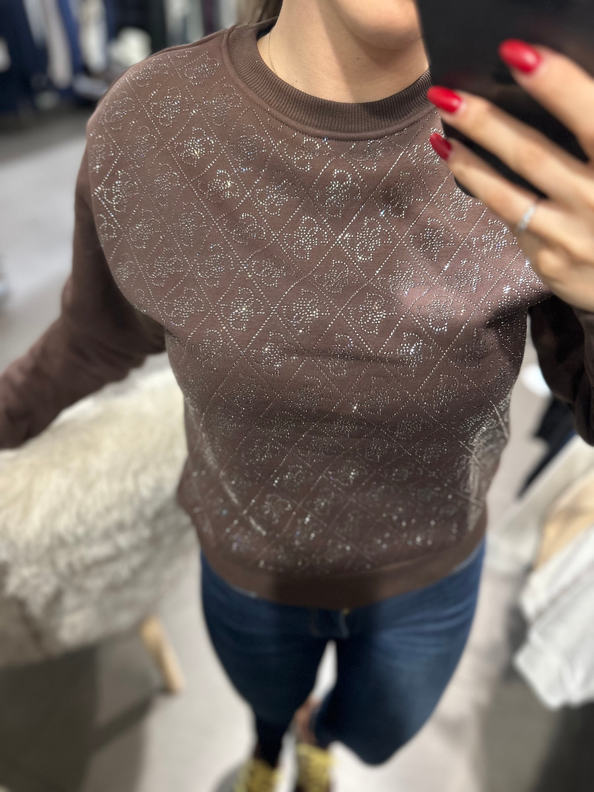 Sudadera Guess estampado 4g brillo