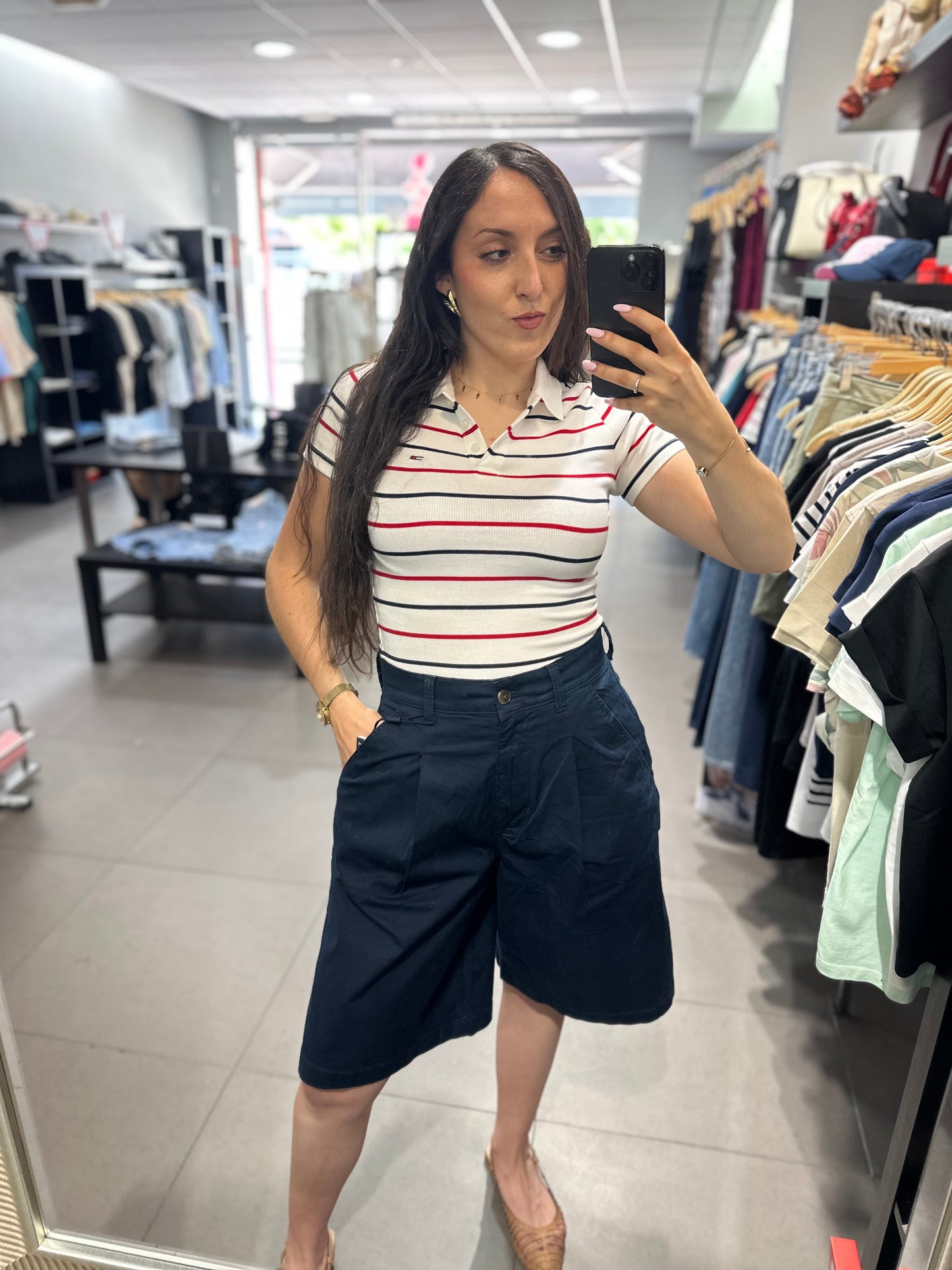Bermuda Tommy chino azul marino