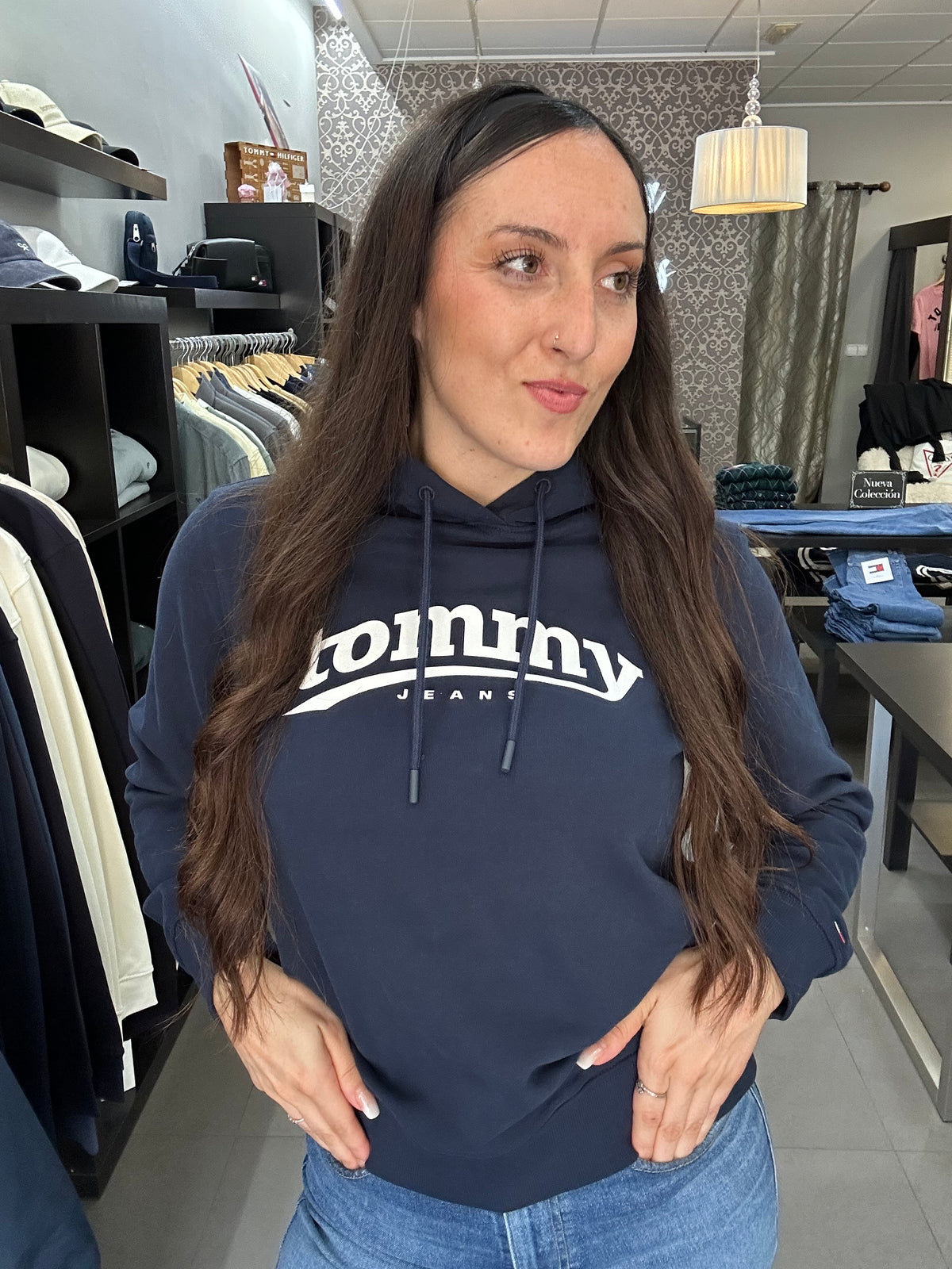 Sudadera Tommy marina con capucha