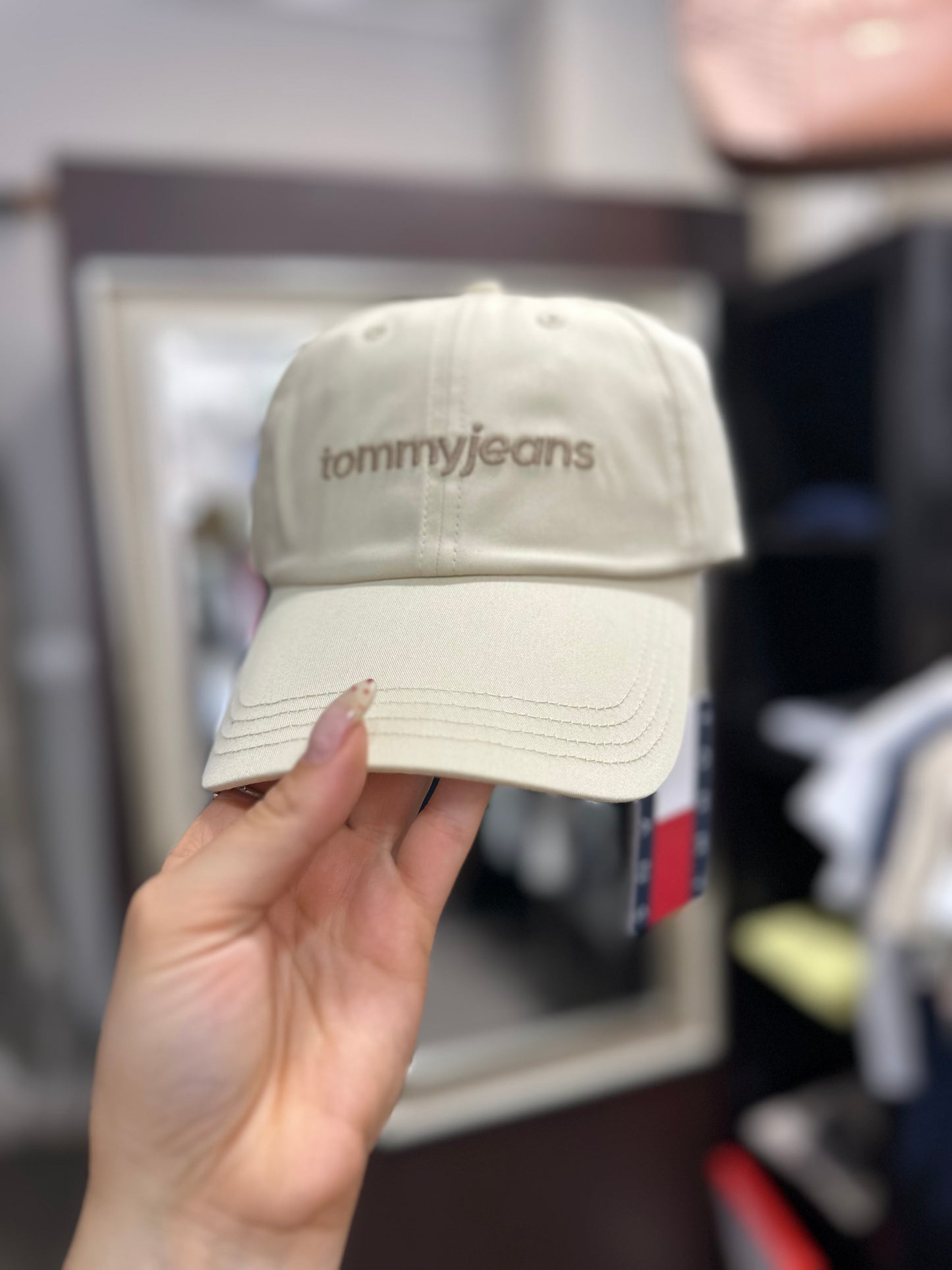 GORRA TOMMY JEANS BEIGE