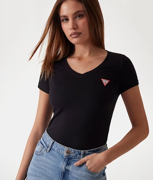 CAMISETA GUESS MANGA CORTA CUELLO PICO LOGO MINI NEGRA MUJER