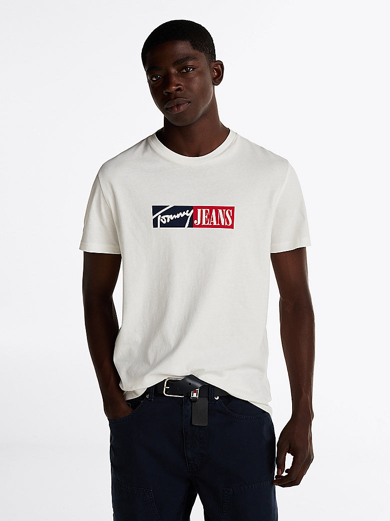 Camiseta Tommy Jeans de corte slim con logo distintivo hombre