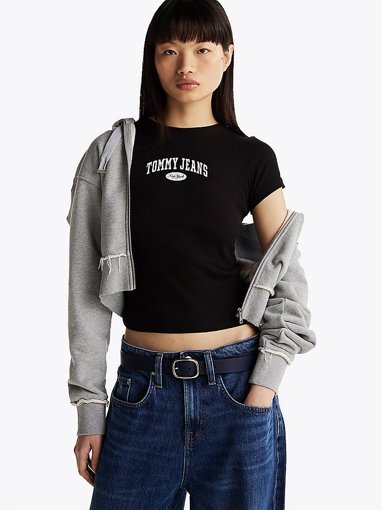 Camiseta Tommy Jeans Varsity acanalada de corte slim mujer