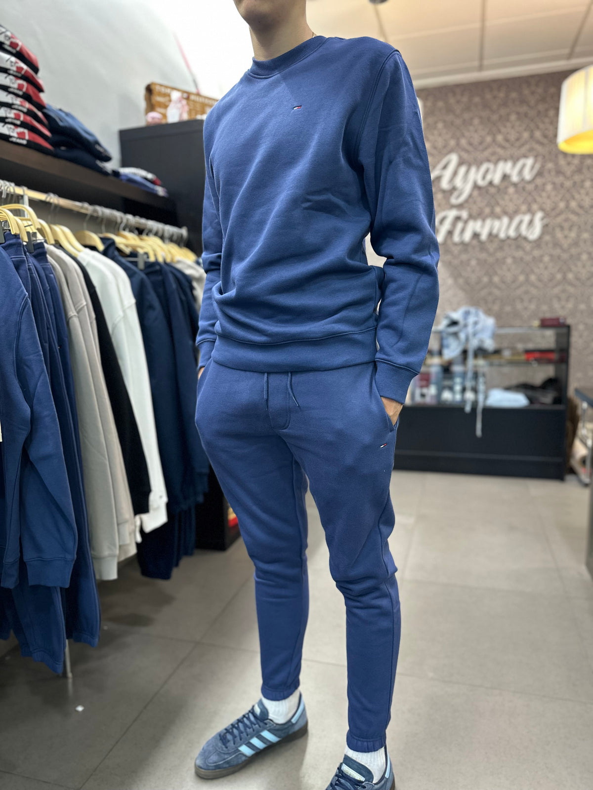 Chándal Tommy azul índigo