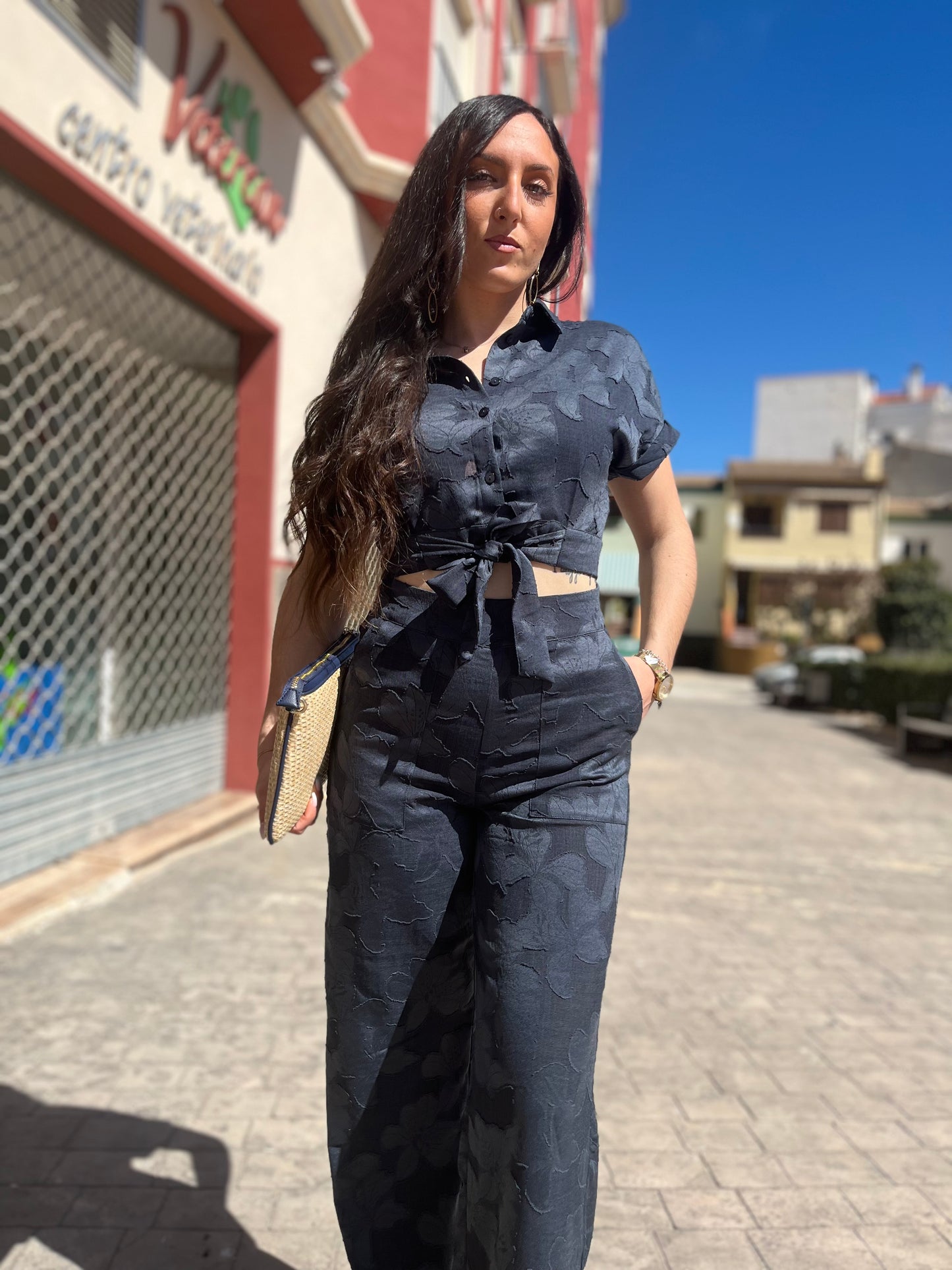 CONJUNTO TIFFOSI OPERA MARINO CON ESTAMPADO FLORES BORDADAS