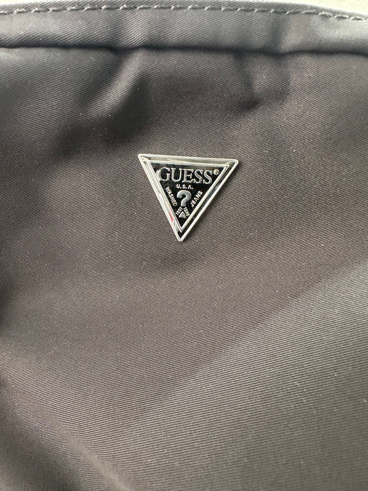 RIÑONERA GUESS PARA HOMBRE