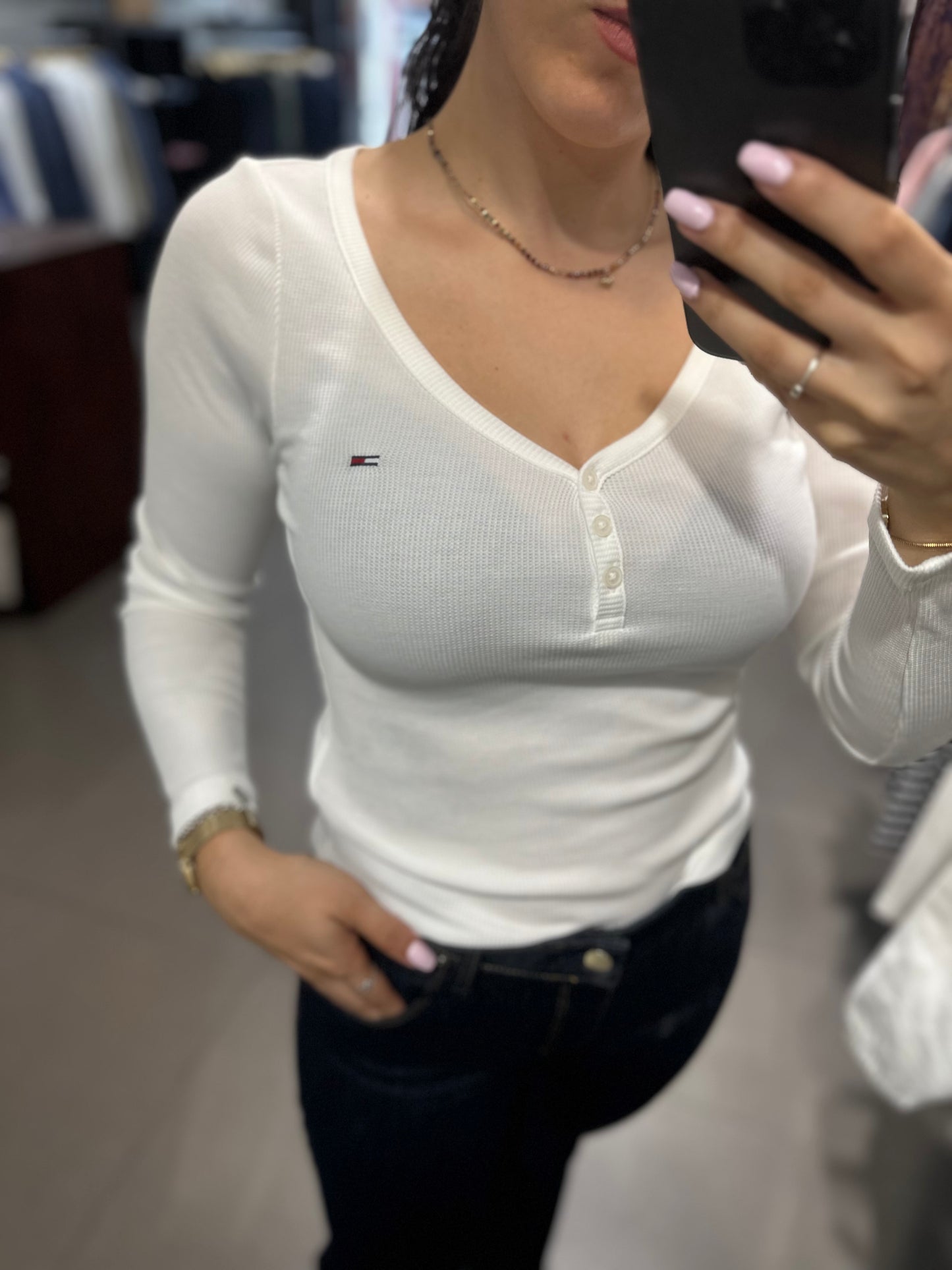CAMISETA TOMMY JEANS CANALÉ BLANCO CON LOGO BORDADO