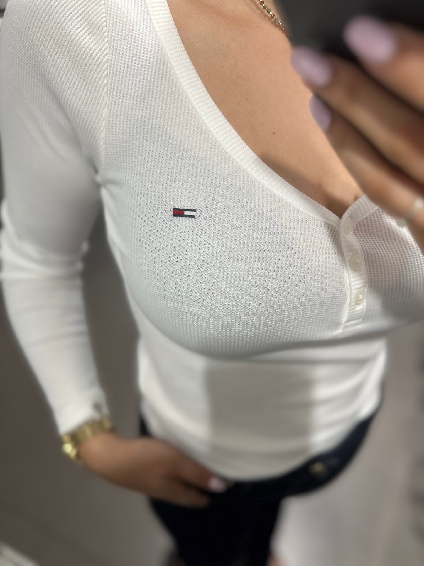 CAMISETA TOMMY JEANS CANALÉ BLANCO CON LOGO BORDADO