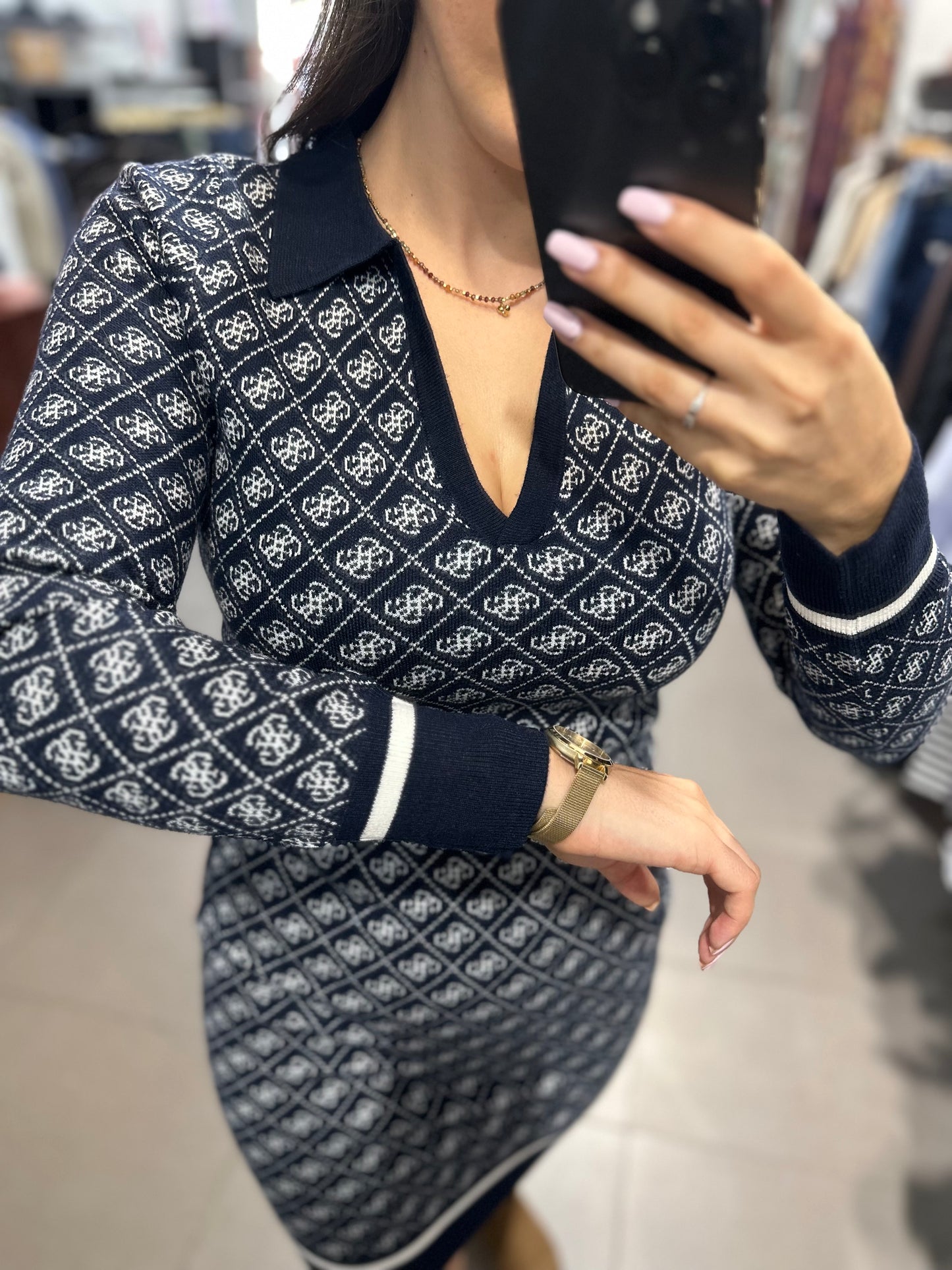 VESTIDO GUESS PUNTO AZUL MARINNO LOGO 4G CUELLO POLO