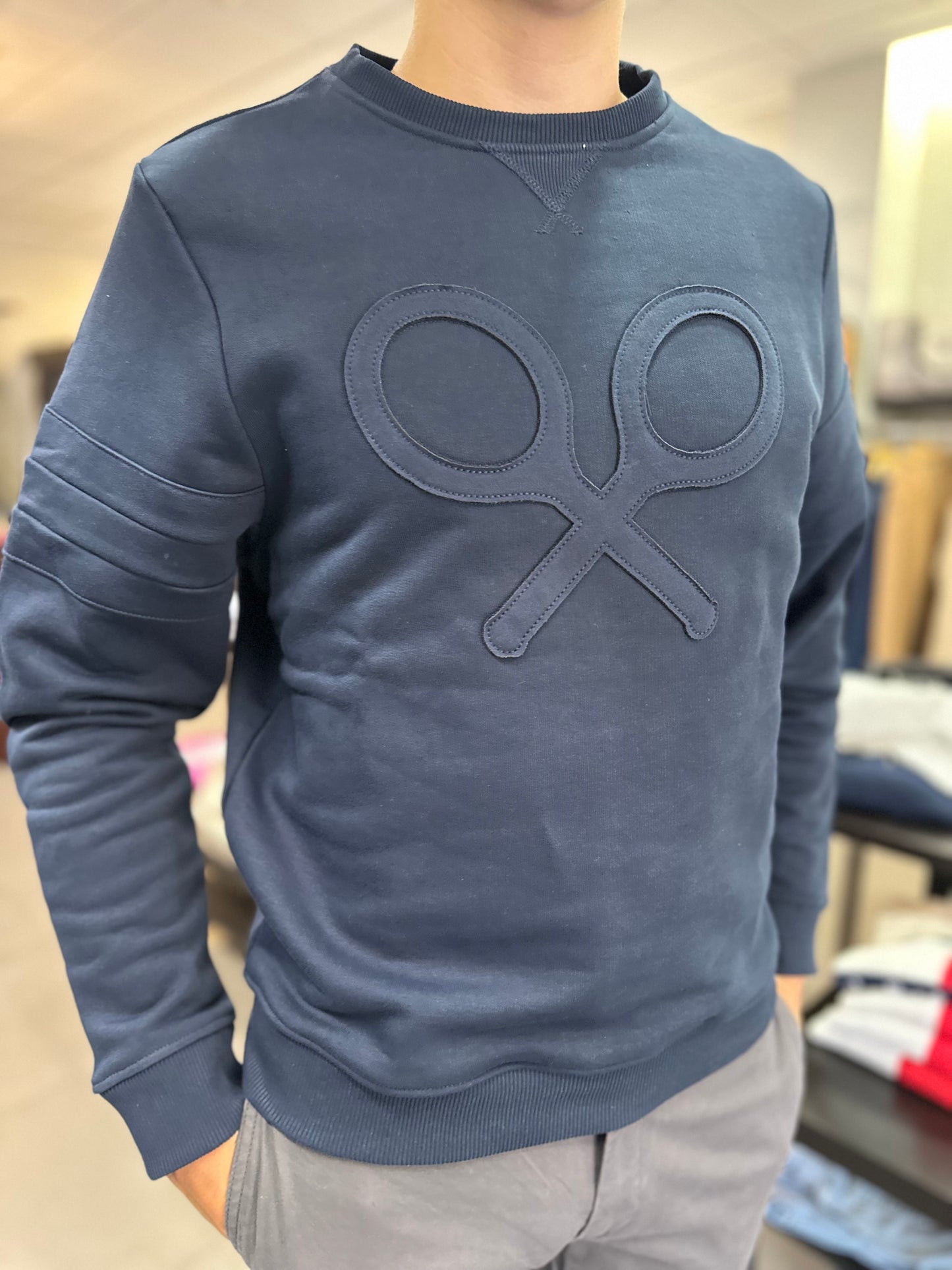 SUDADERA SILBON AZUL MARINA CON LOGO BORDADO