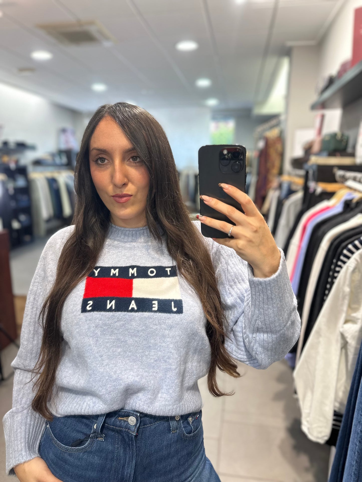 JERSEY TOMMY JEANS AZUL CON BANDERA