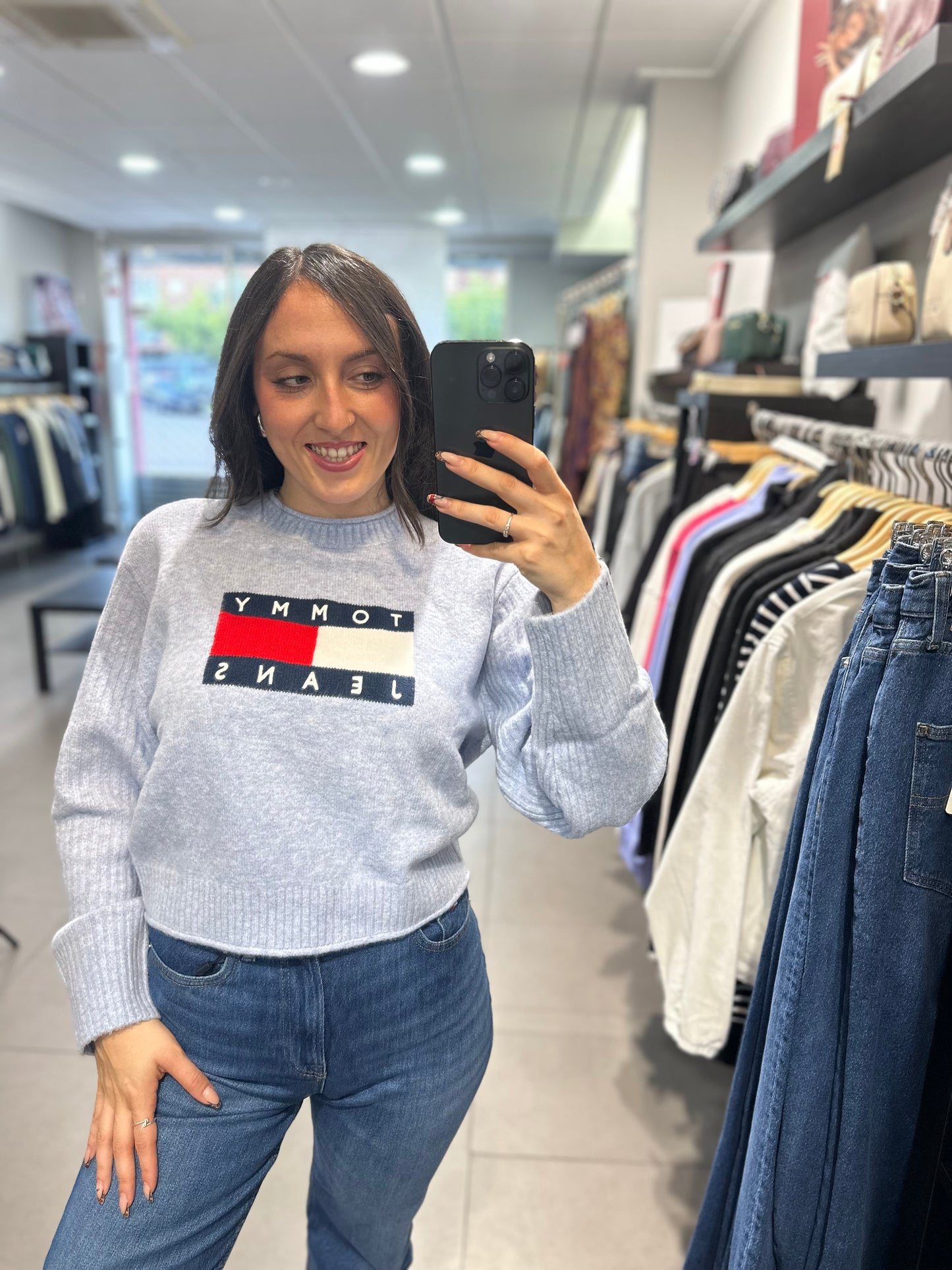 JERSEY TOMMY JEANS AZUL CON BANDERA