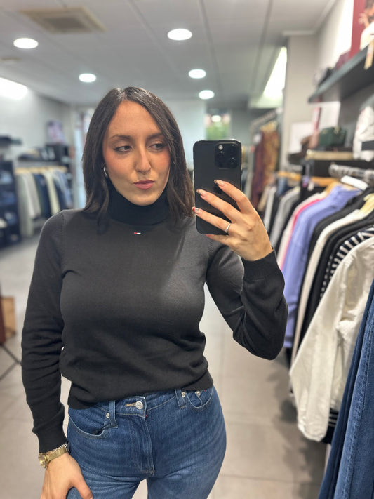 JERSEY TOMMY JEANS CUELLO ALTO NEGRO