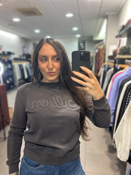 SUDADERA SILBON GRIS LOGO TACHUELAS