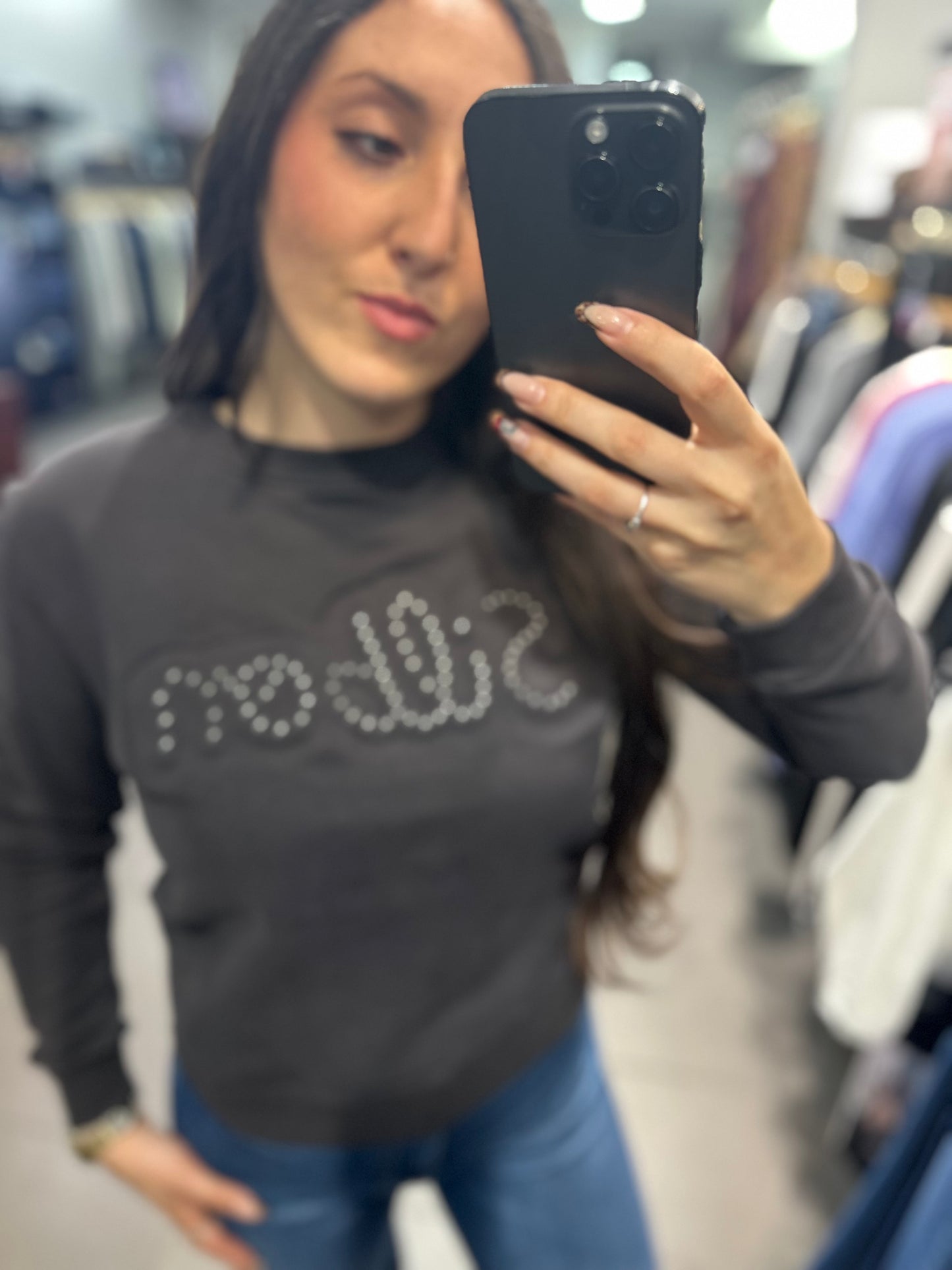 SUDADERA SILBON GRIS LOGO TACHUELAS